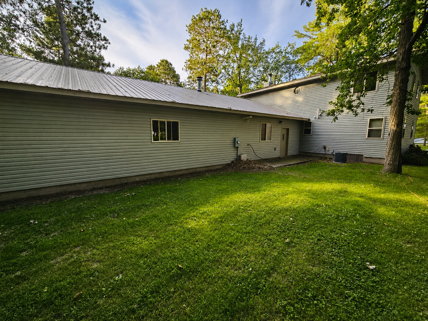 4902 Woodland Drive NW, Hackensack MN 56452 - Photo 3 of 36