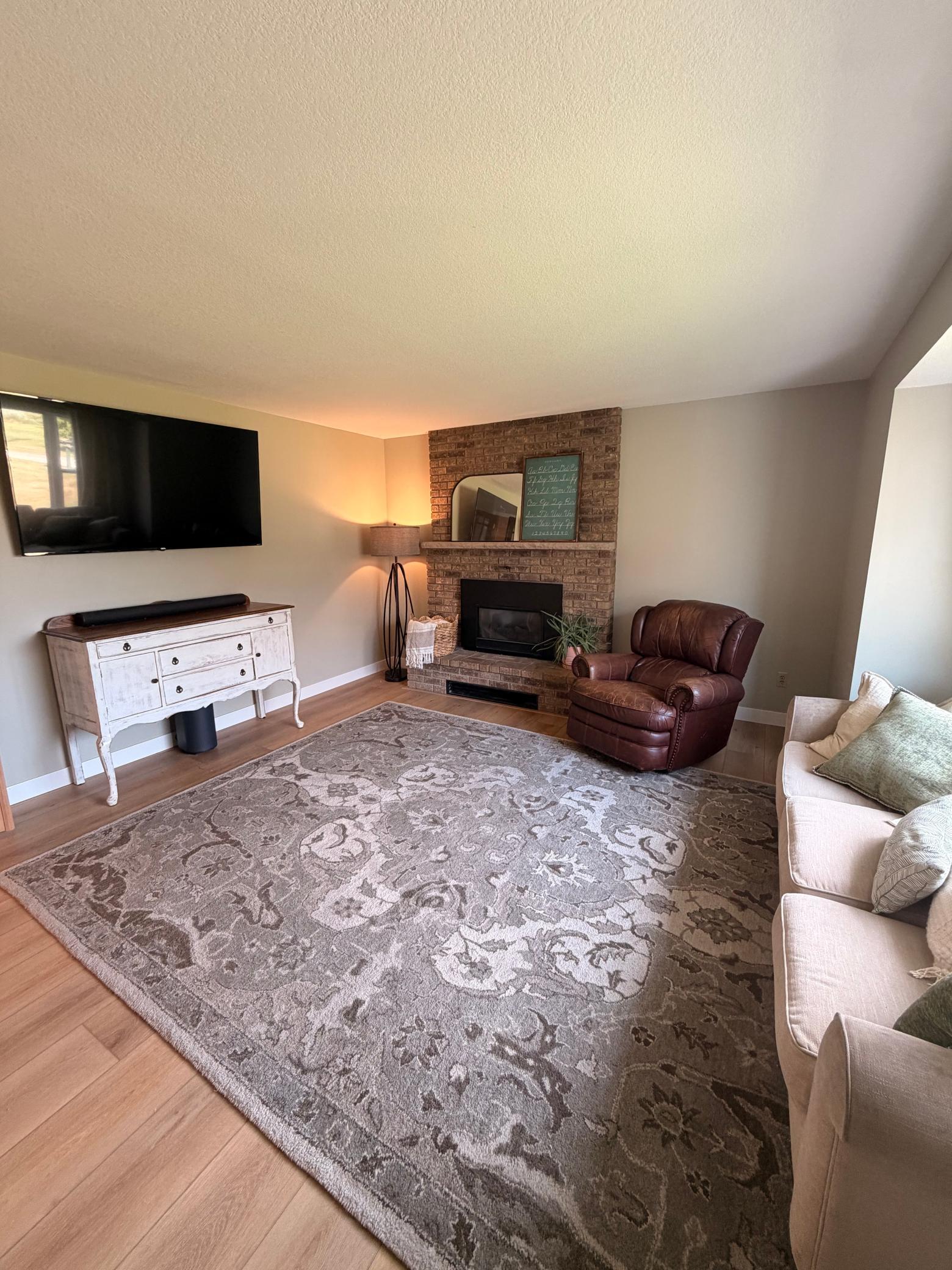 1994 single family home for sale at 330 5th Street in Bluffton, MN — 5 bed, 4 bath (photo 17 of 27)