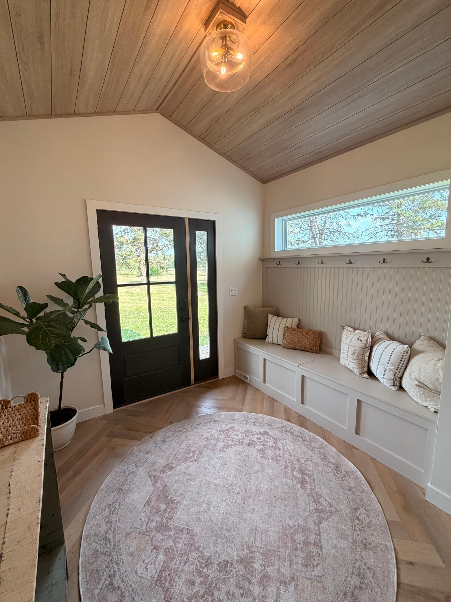 1994 single family home for sale at 330 5th Street in Bluffton, MN — 5 bed, 4 bath (photo 3 of 27)