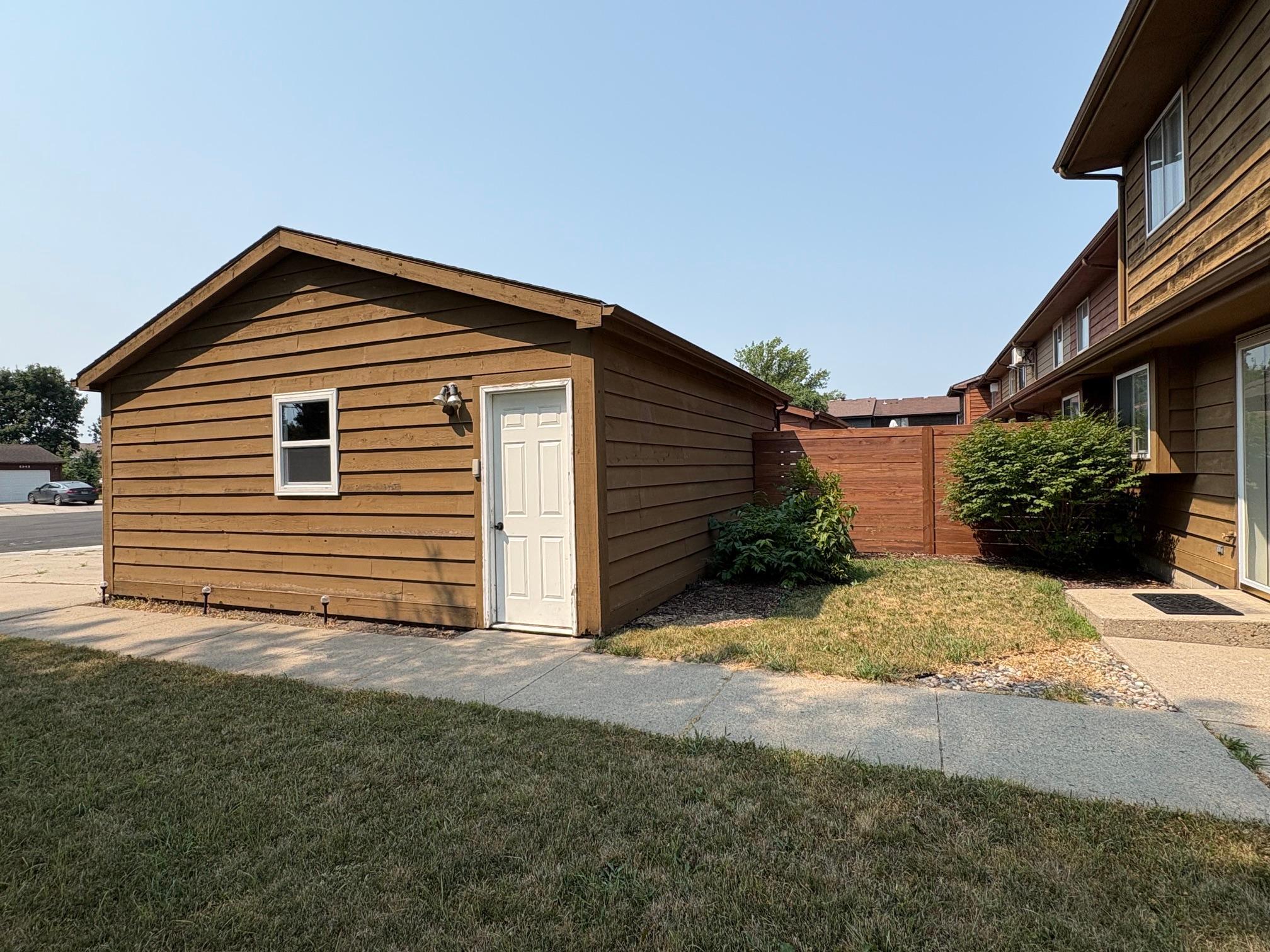 1308 4th Avenue N, Wahpeton ND 58075 - Photo 6 of 33