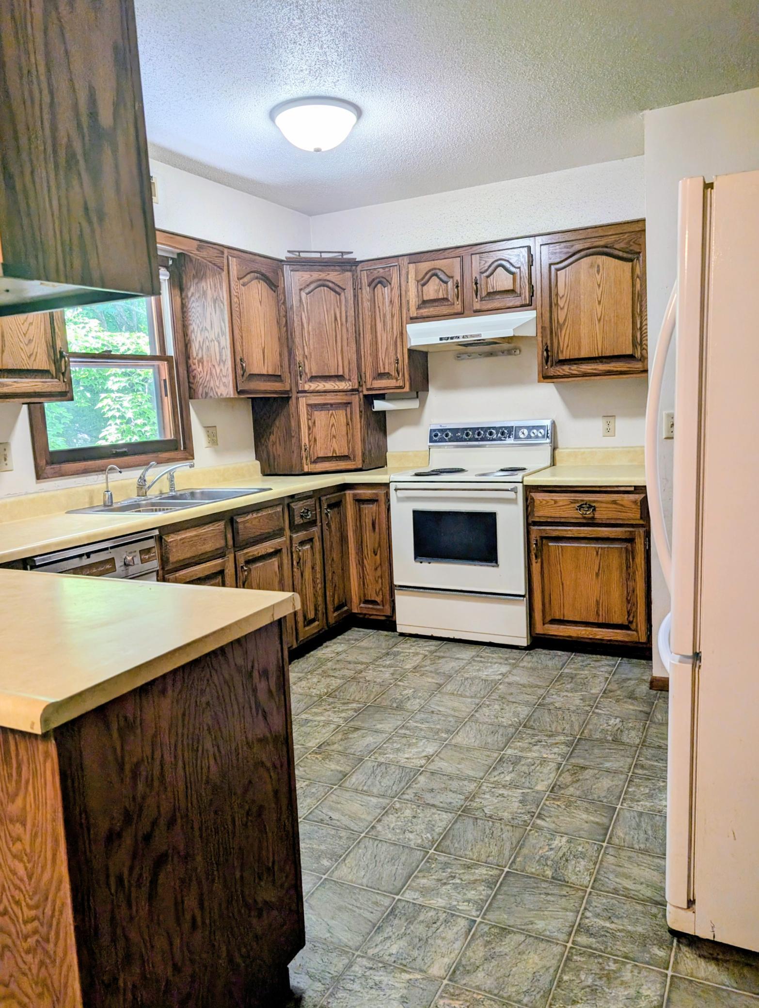 1976 single family home for sale at 22297 County 38 in Long Prairie, MN — 4 bed, 3 bath (photo 13 of 61)