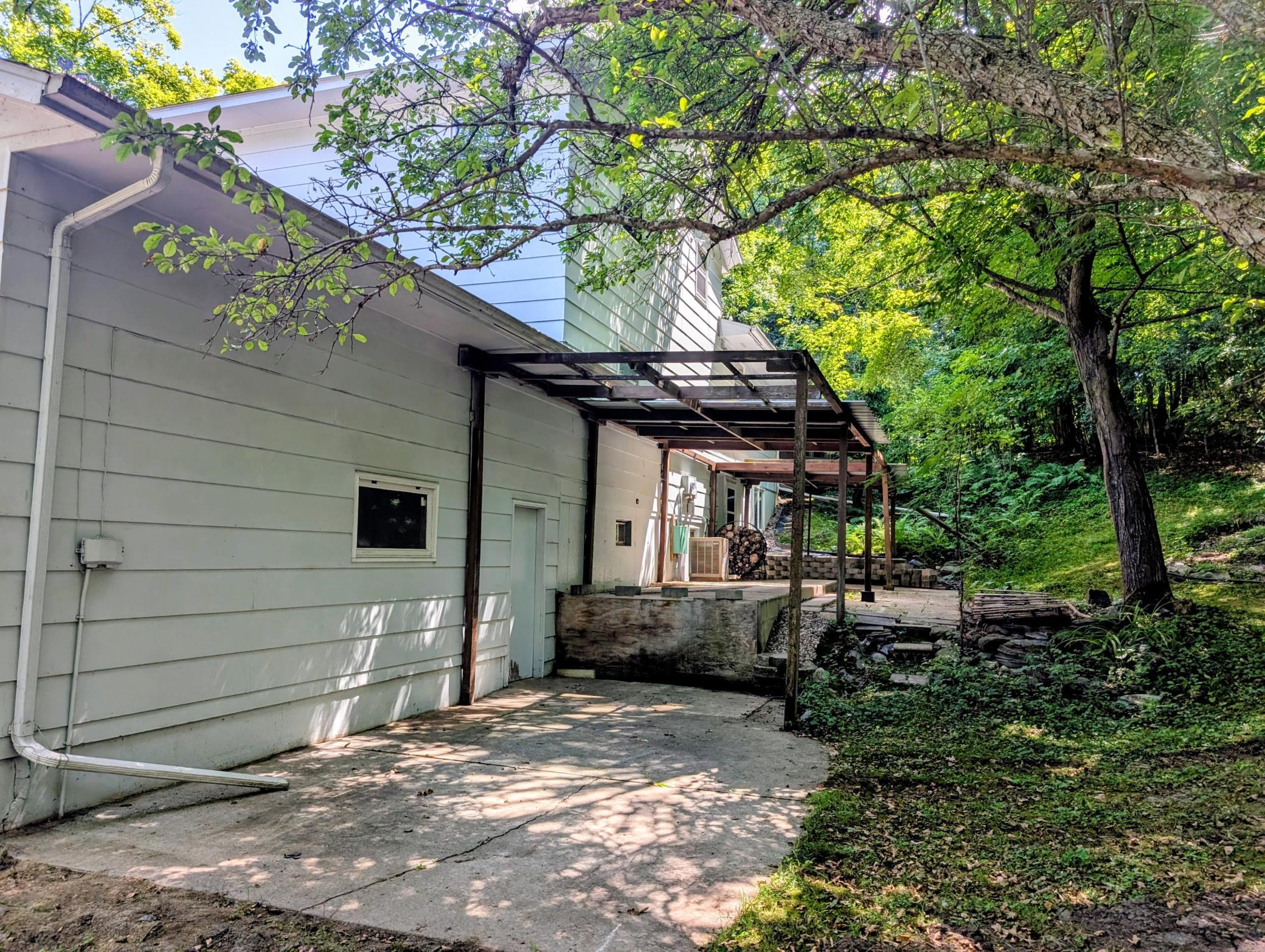 1976 single family home for sale at 22297 County 38 in Long Prairie, MN — 4 bed, 3 bath (photo 6 of 61)
