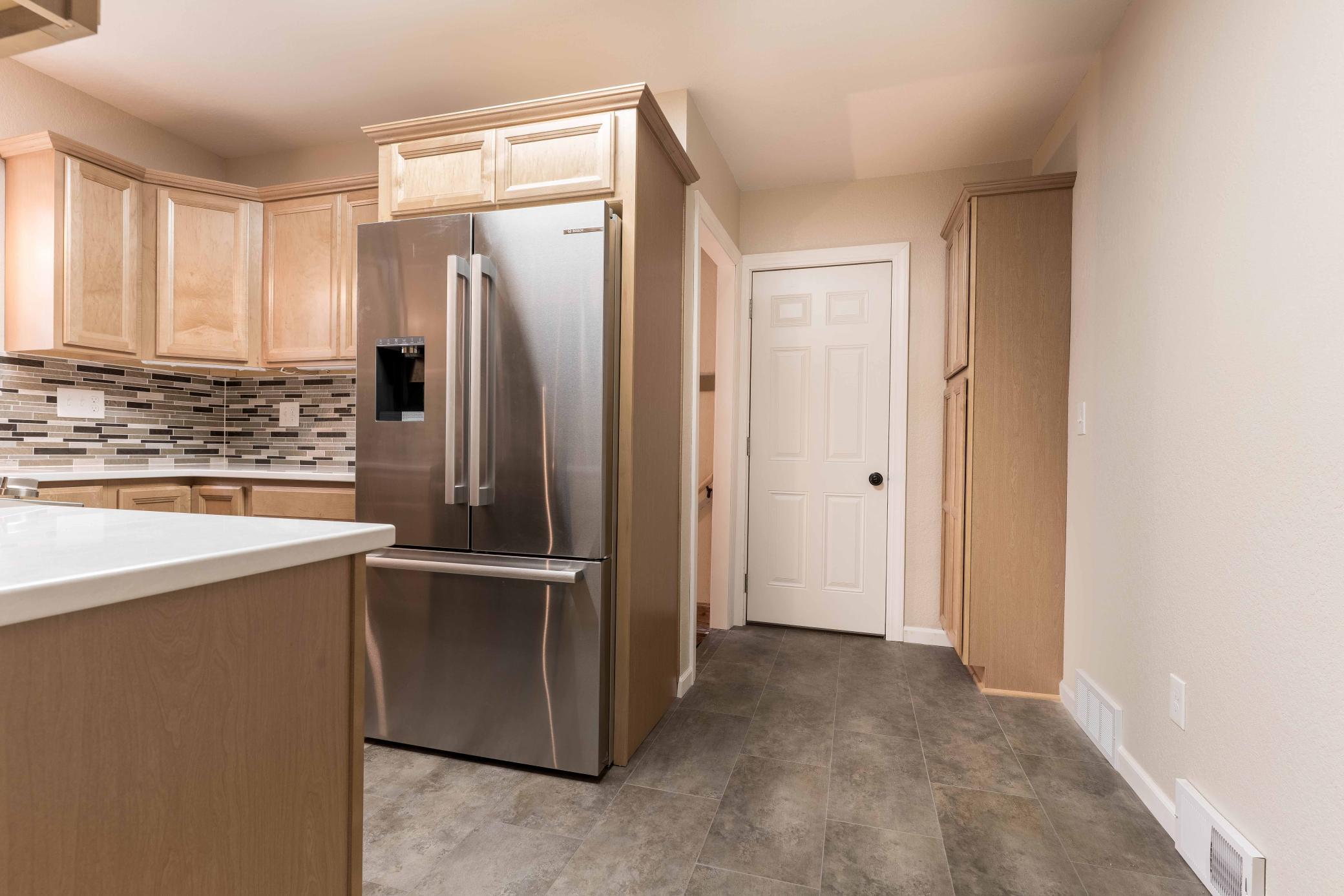 314 Birch Avenue W, Fergus Falls MN 56537 - Photo 10 of 32