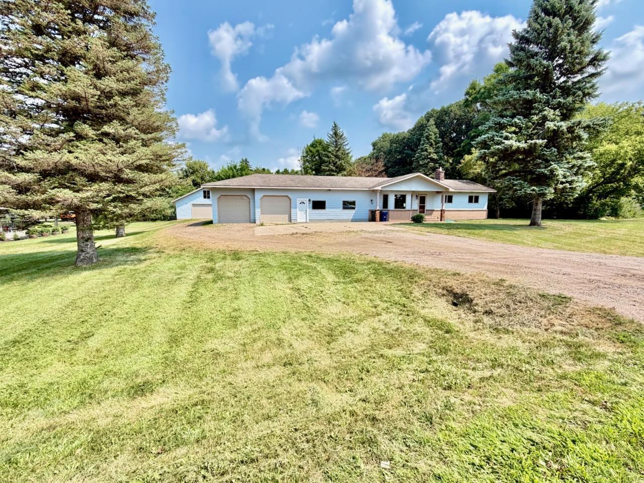 2118 Woodland Lane, Fergus Falls MN 56537 - Photo 2 of 61