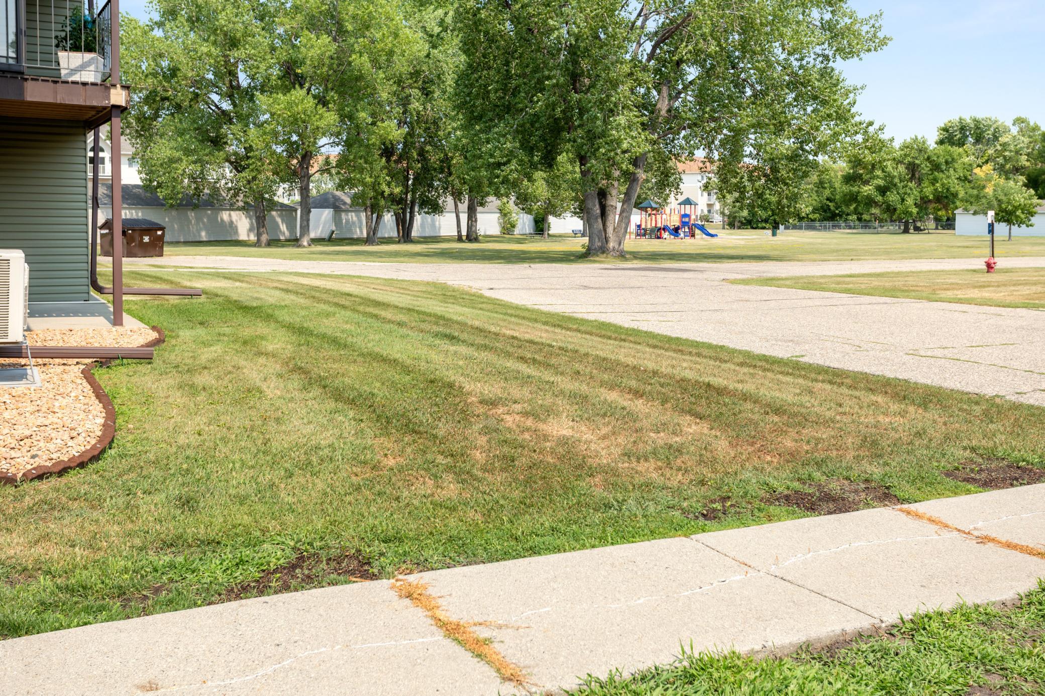 2402 18th Street S, Fargo ND 58103 - Photo 22 of 23