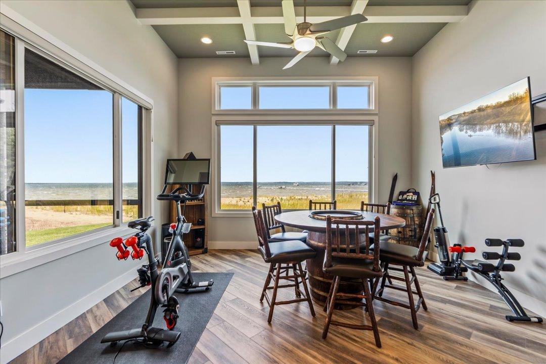 2022 single family home for sale at 12583 N Pelican Lane in Merrifield, MN — 4 bed, 5 bath (photo 13 of 70)