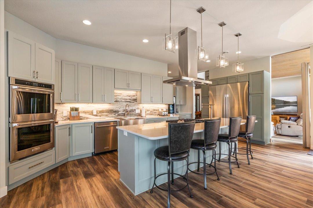2022 single family home for sale at 12583 N Pelican Lane in Merrifield, MN — 4 bed, 5 bath (photo 16 of 70)