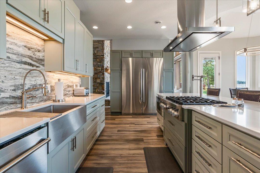 2022 single family home for sale at 12583 N Pelican Lane in Merrifield, MN — 4 bed, 5 bath (photo 17 of 70)