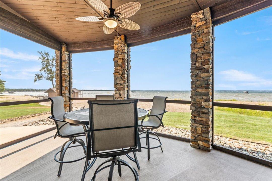 2022 single family home for sale at 12583 N Pelican Lane in Merrifield, MN — 4 bed, 5 bath (photo 28 of 70)