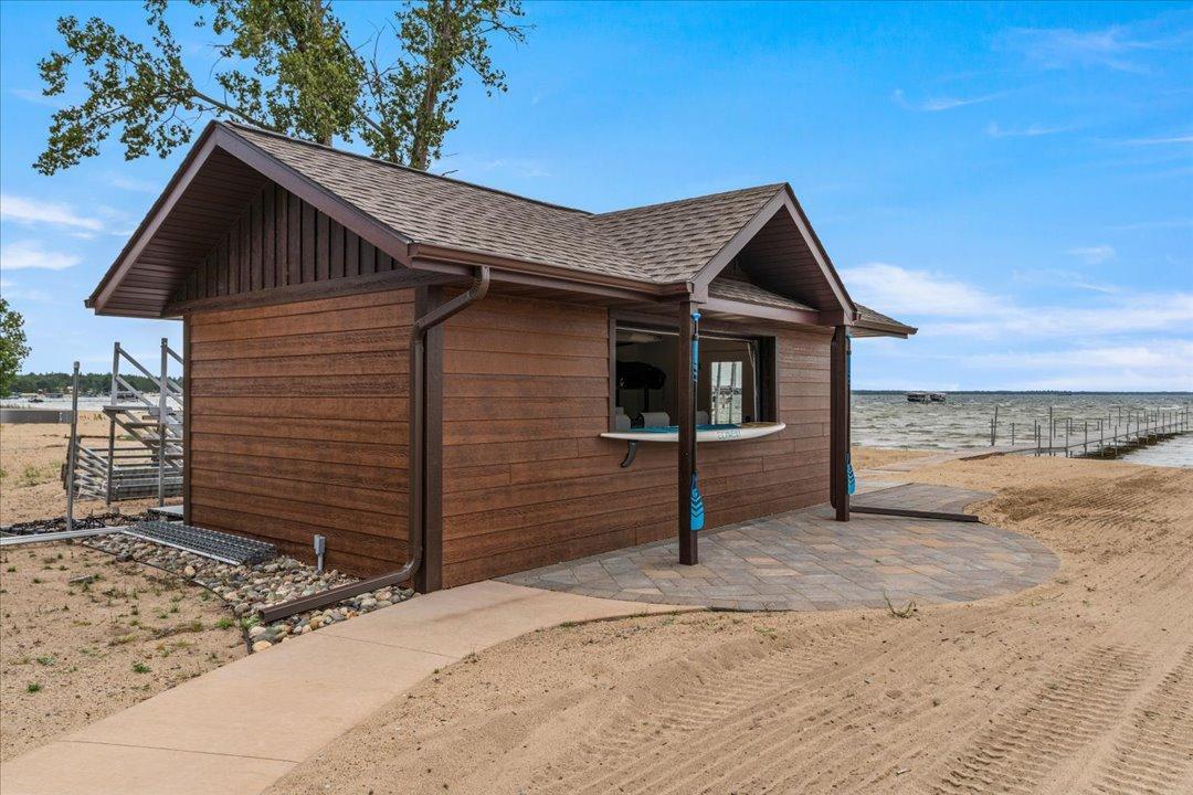 2022 single family home for sale at 12583 N Pelican Lane in Merrifield, MN — 4 bed, 5 bath (photo 31 of 70)