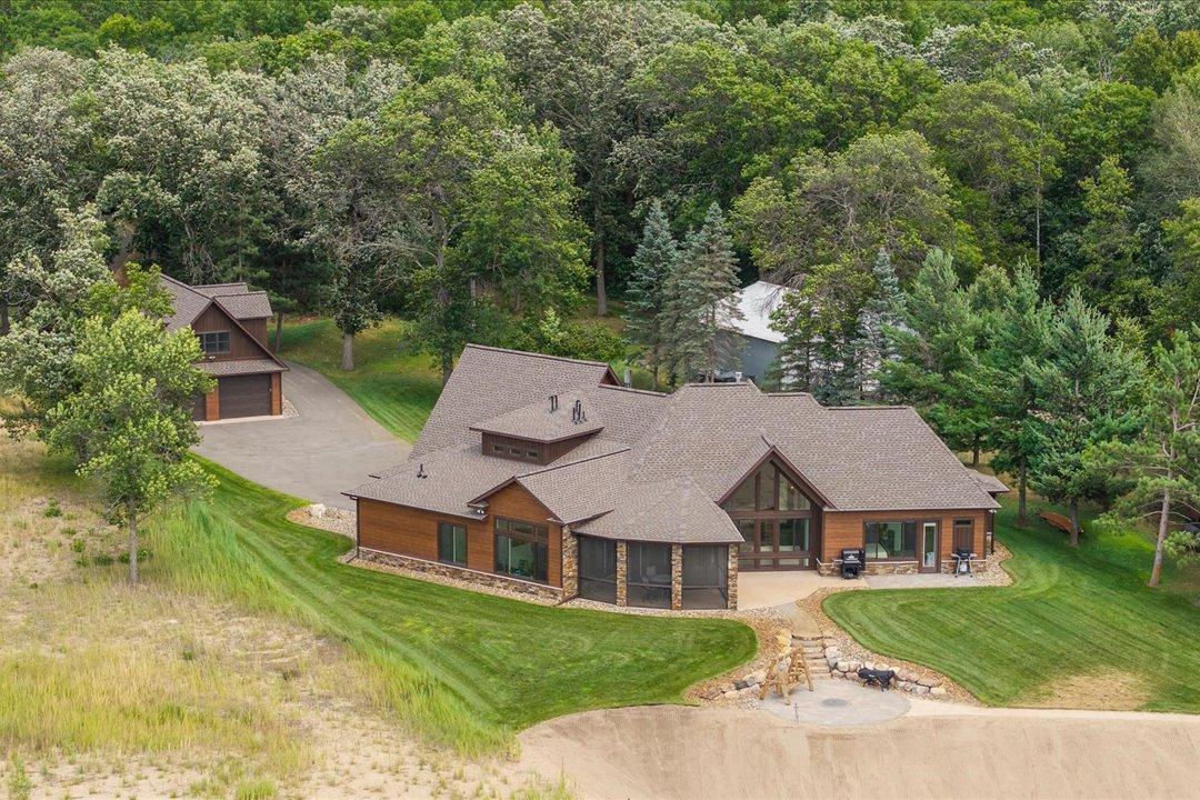 2022 single family home for sale at 12583 N Pelican Lane in Merrifield, MN — 4 bed, 5 bath (photo 60 of 70)