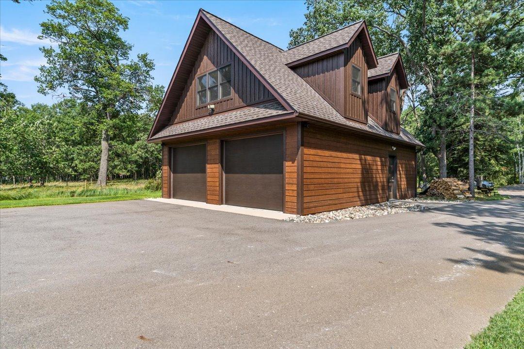 2022 single family home for sale at 12583 N Pelican Lane in Merrifield, MN — 4 bed, 5 bath (photo 62 of 70)