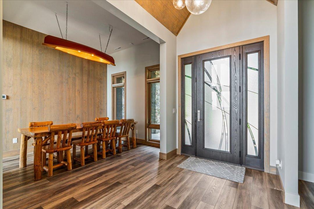2022 single family home for sale at 12583 N Pelican Lane in Merrifield, MN — 4 bed, 5 bath (photo 9 of 70)