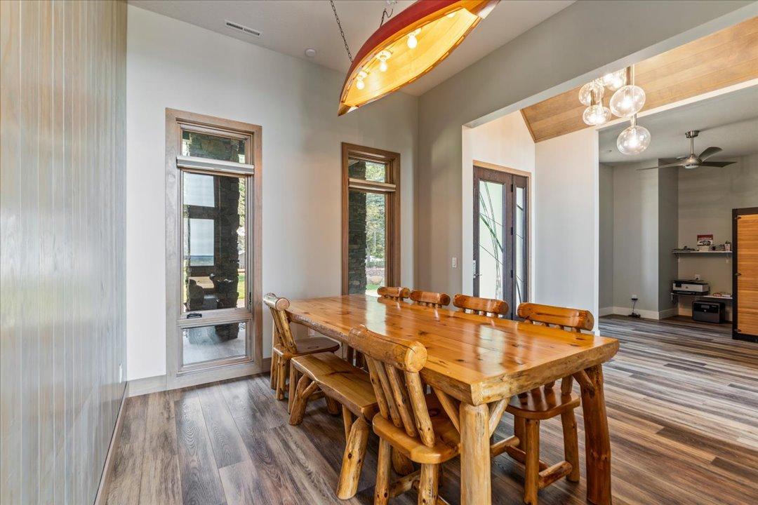 2022 single family home for sale at 12583 N Pelican Lane in Merrifield, MN — 4 bed, 5 bath (photo 10 of 70)
