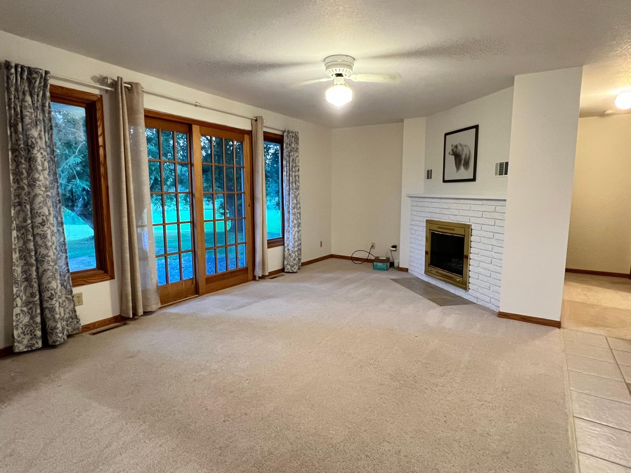 1968 single family home for sale at 2689 and 2688 Oak Loop NW in Baudette, MN — 3 bed, 1 bath (photo 14 of 25)