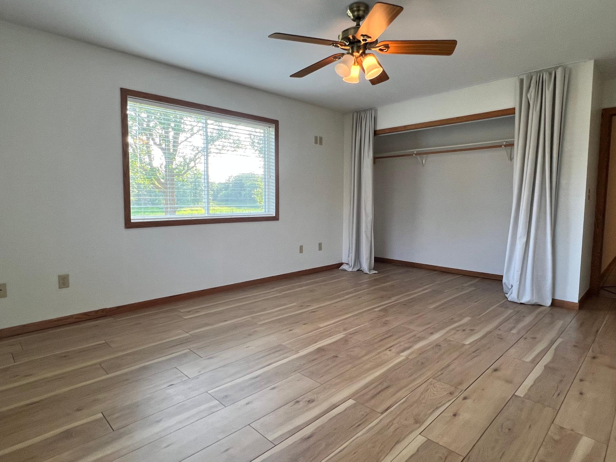1968 single family home for sale at 2689 and 2688 Oak Loop NW in Baudette, MN — 3 bed, 1 bath (photo 21 of 25)