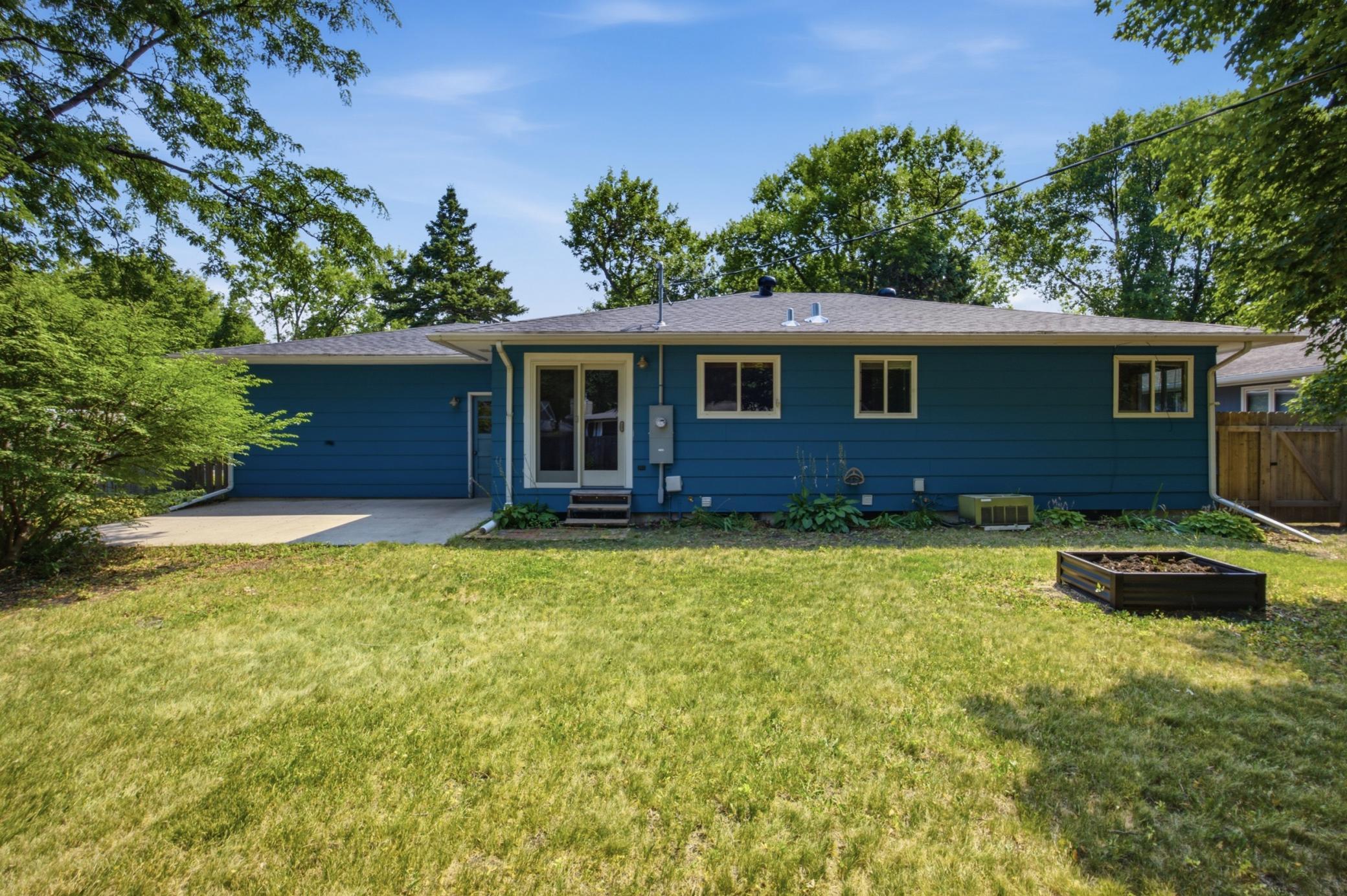 1418 22nd Avenue S, Moorhead MN 56560 - Photo 35 of 44