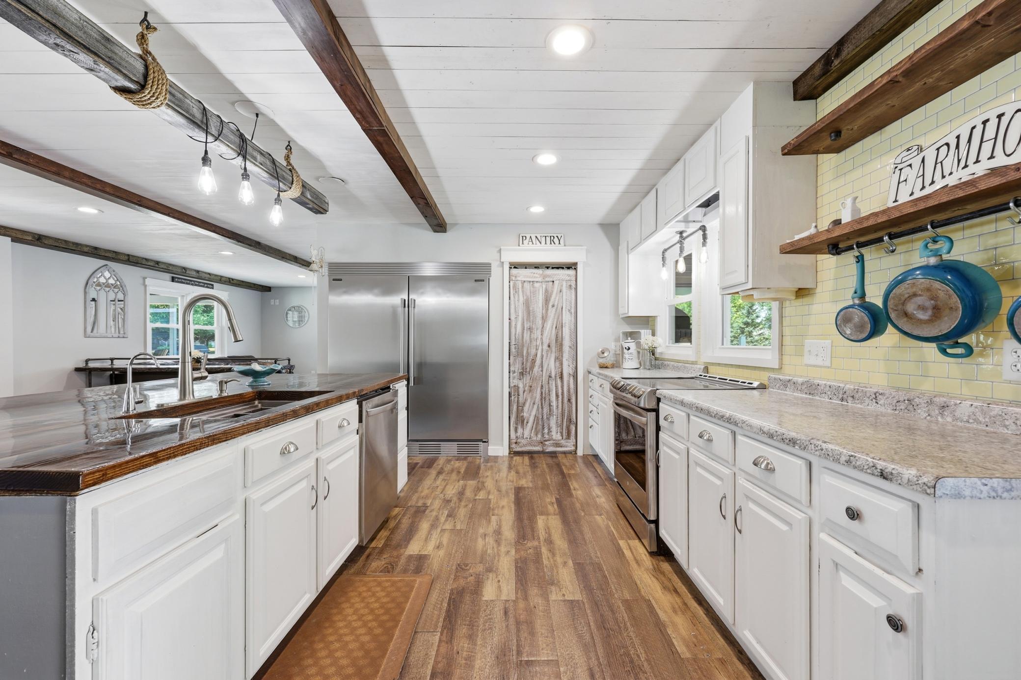 1954 single family home for sale at 811 1st Avenue E in Ada, MN — 6 bed, 5 bath (photo 14 of 61)