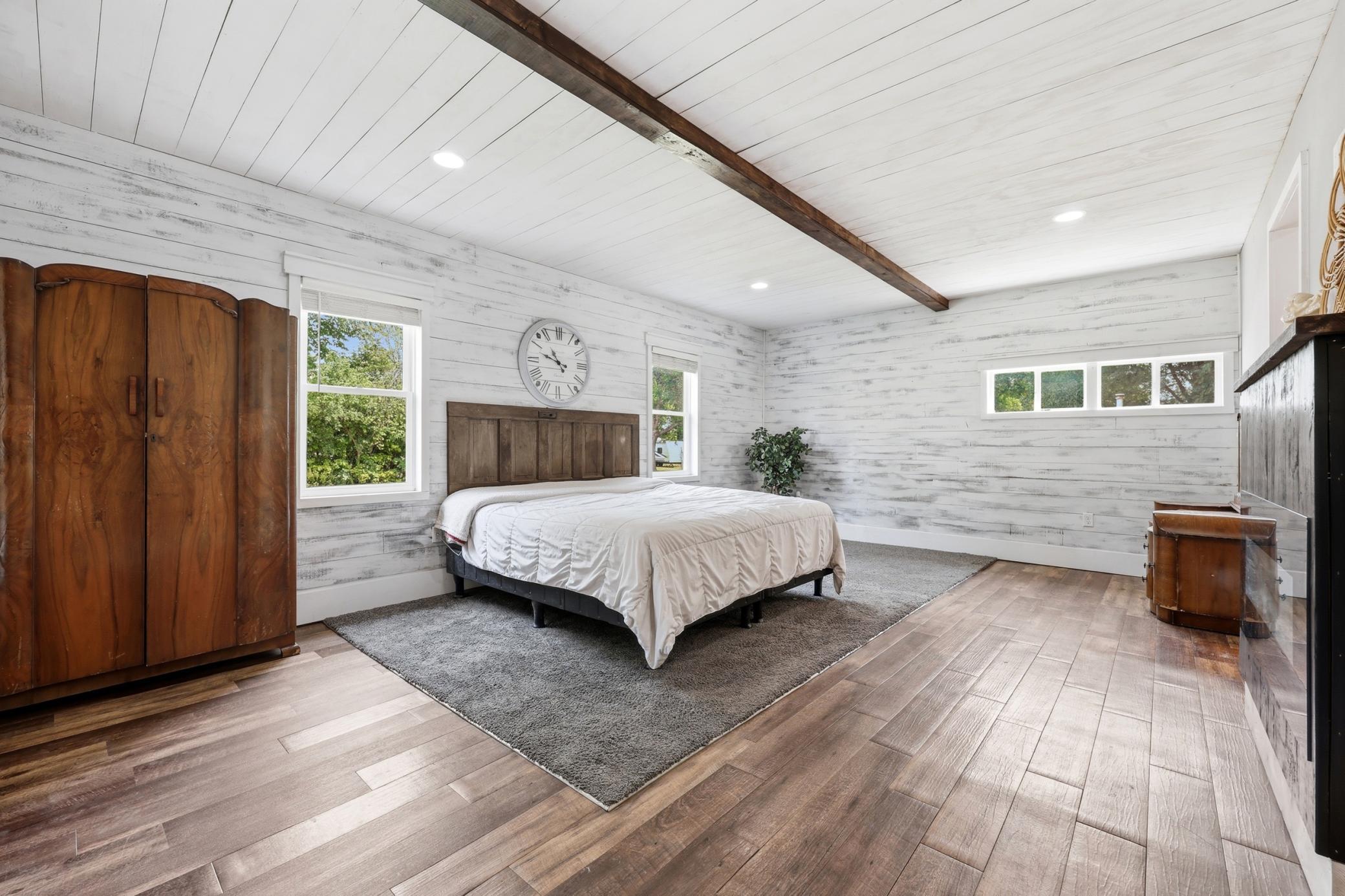 1954 single family home for sale at 811 1st Avenue E in Ada, MN — 6 bed, 5 bath (photo 19 of 61)