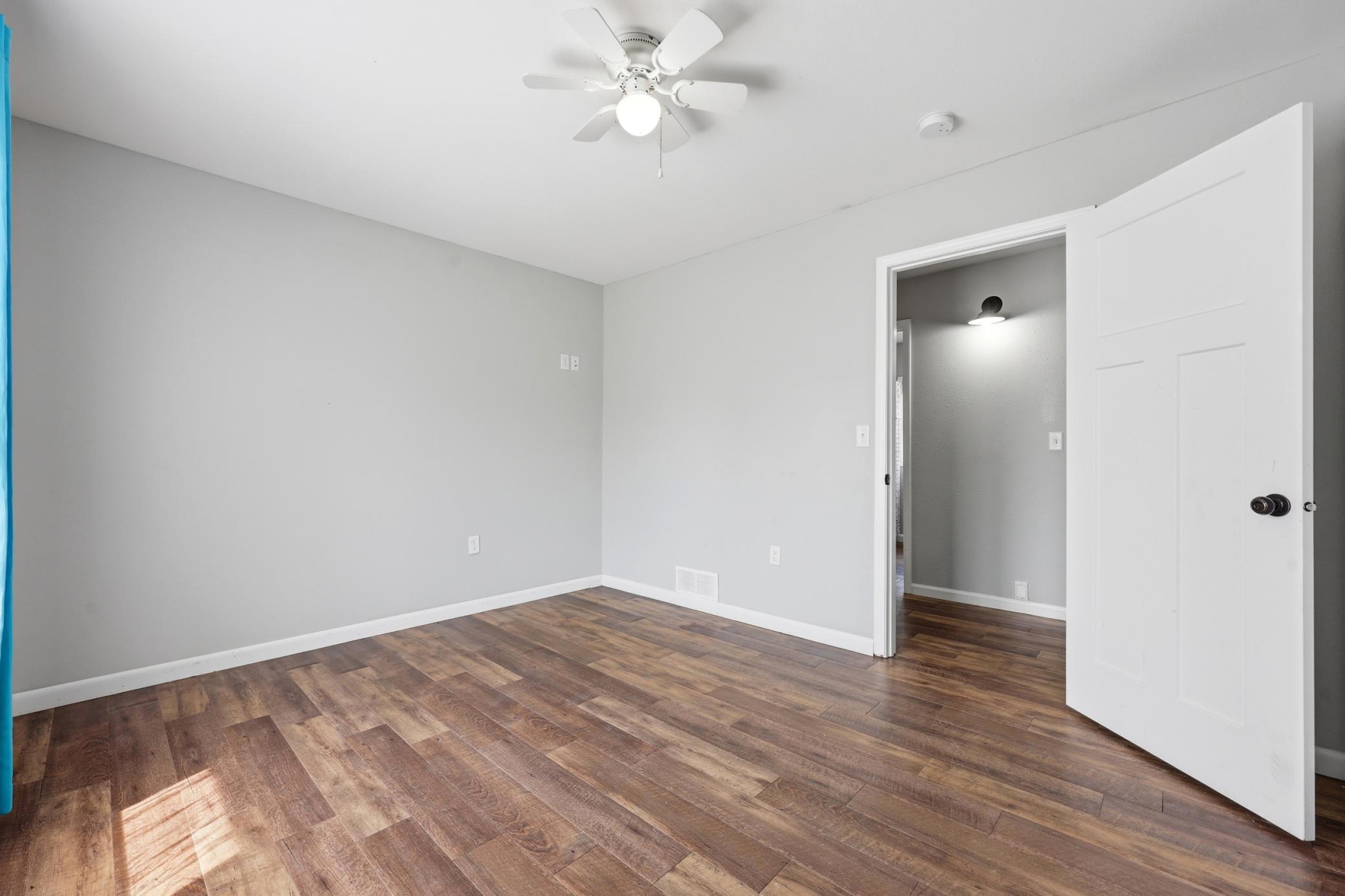 1954 single family home for sale at 811 1st Avenue E in Ada, MN — 6 bed, 5 bath (photo 34 of 61)