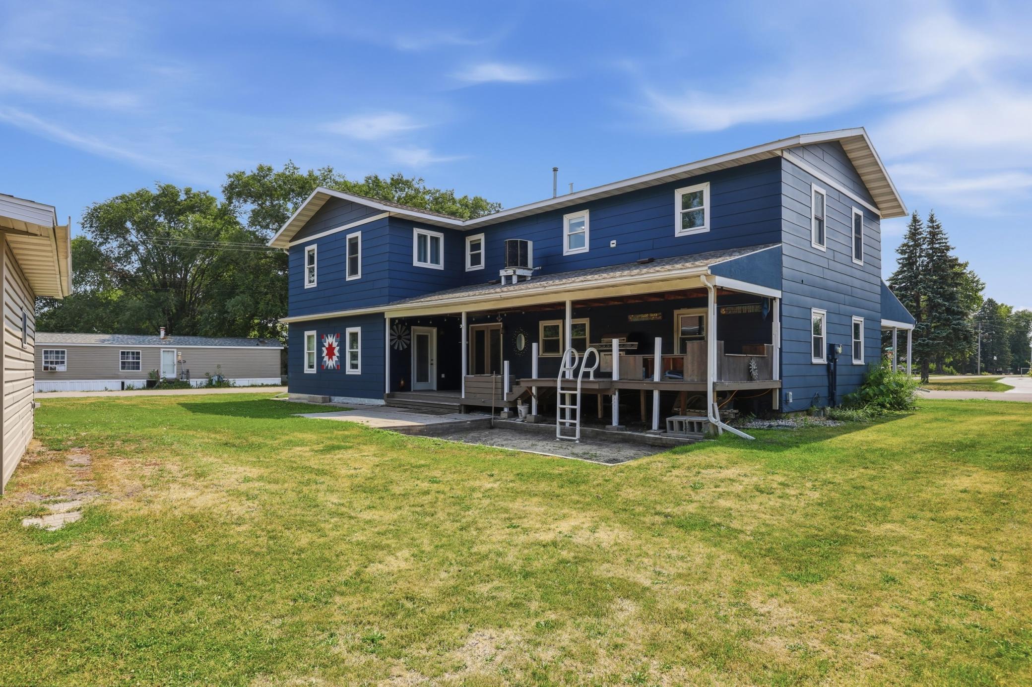 1954 single family home for sale at 811 1st Avenue E in Ada, MN — 6 bed, 5 bath (photo 49 of 61)