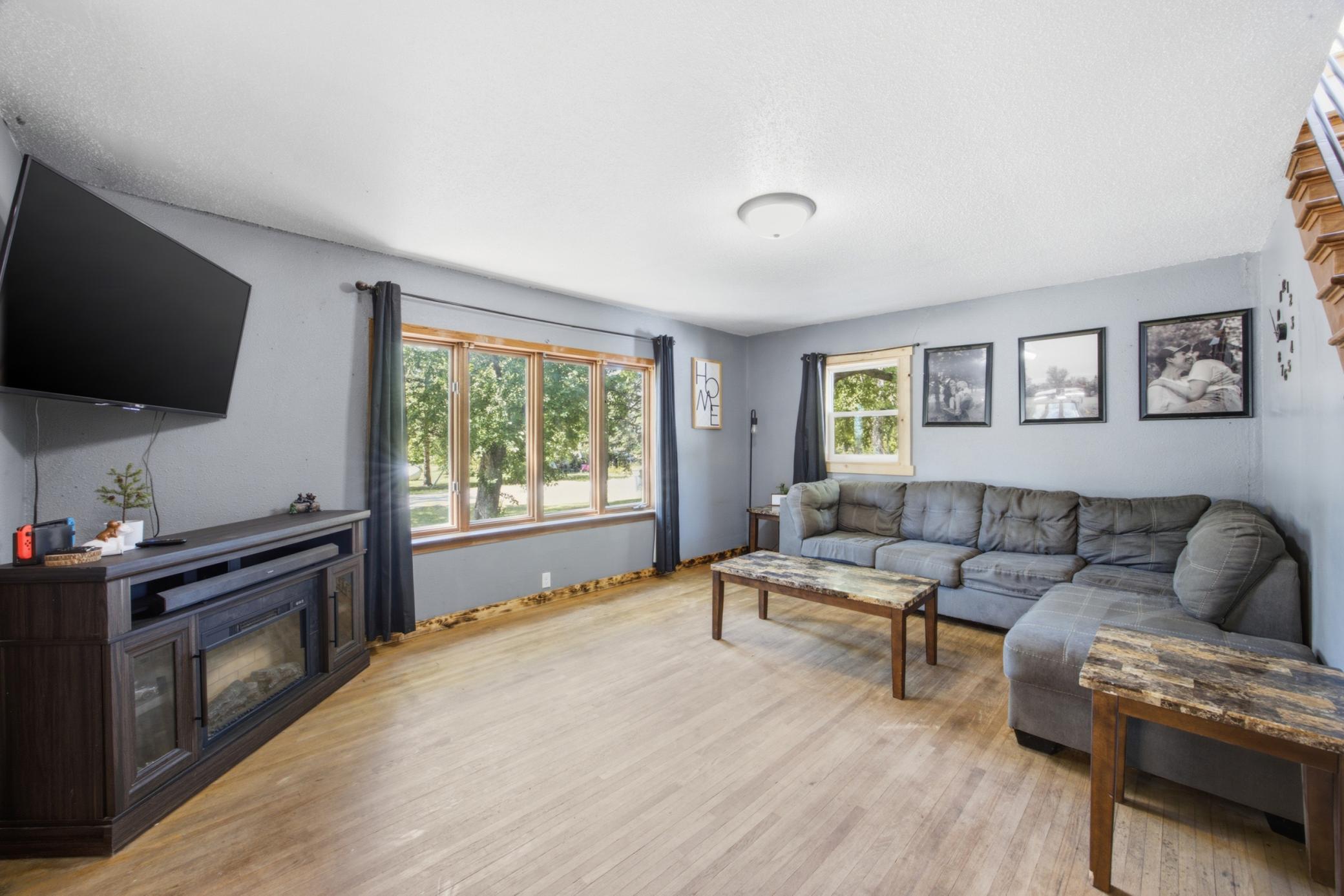 1953 single family home for sale at 420 1st Street in Wolverton, MN — 3 bed, 2 bath (photo 4 of 50)