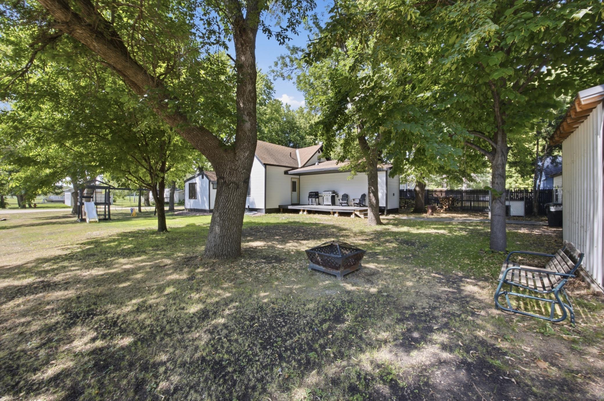 1953 single family home for sale at 420 1st Street in Wolverton, MN — 3 bed, 2 bath (photo 35 of 50)