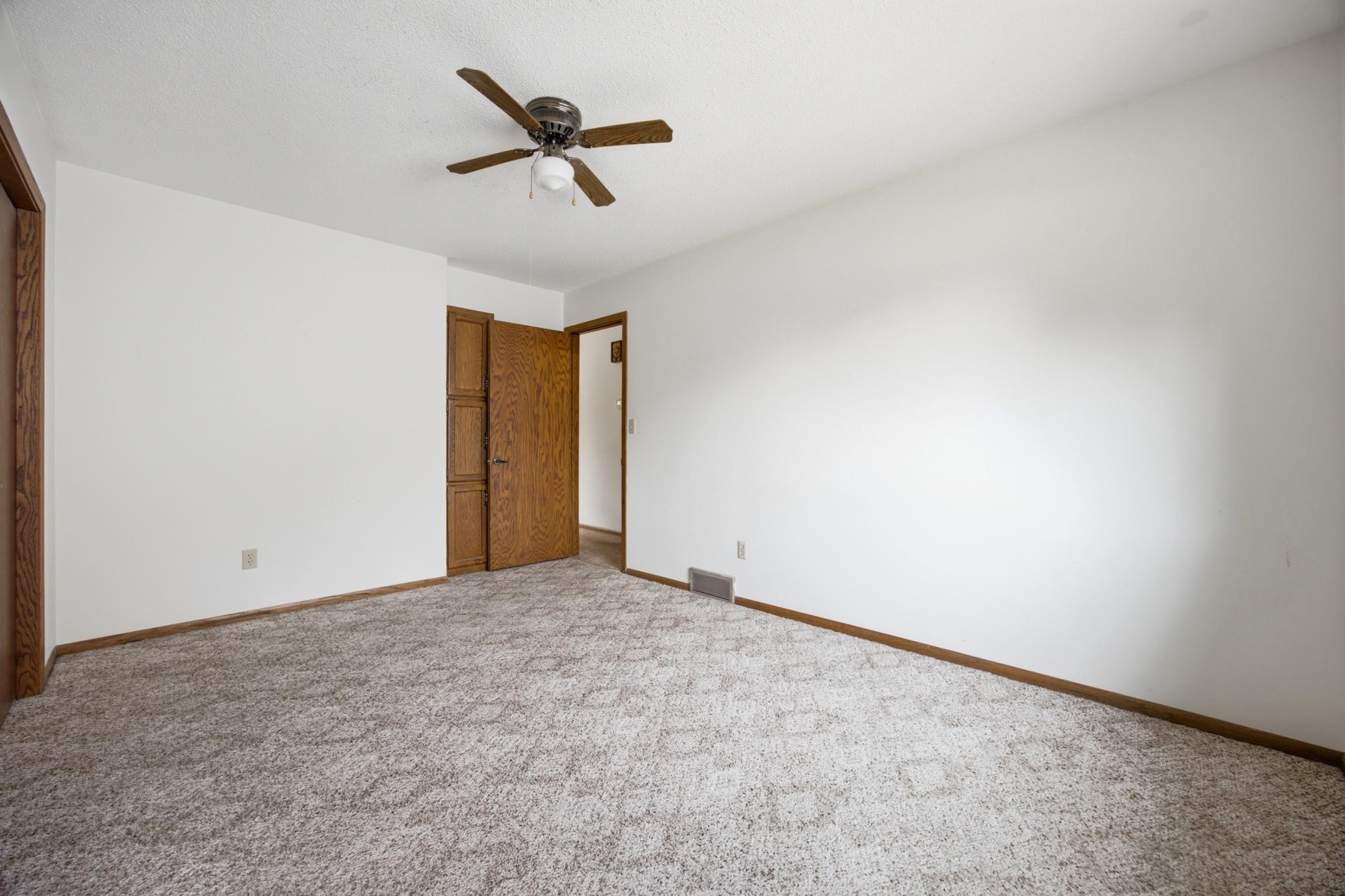 2622 29th Avenue S, Moorhead MN 56560 - Photo 15 of 41