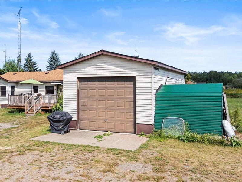1920 single family home for sale at 23845 State Highway 18 in Deerwood, MN — 2 bed, 2 bath (photo 42 of 43)
