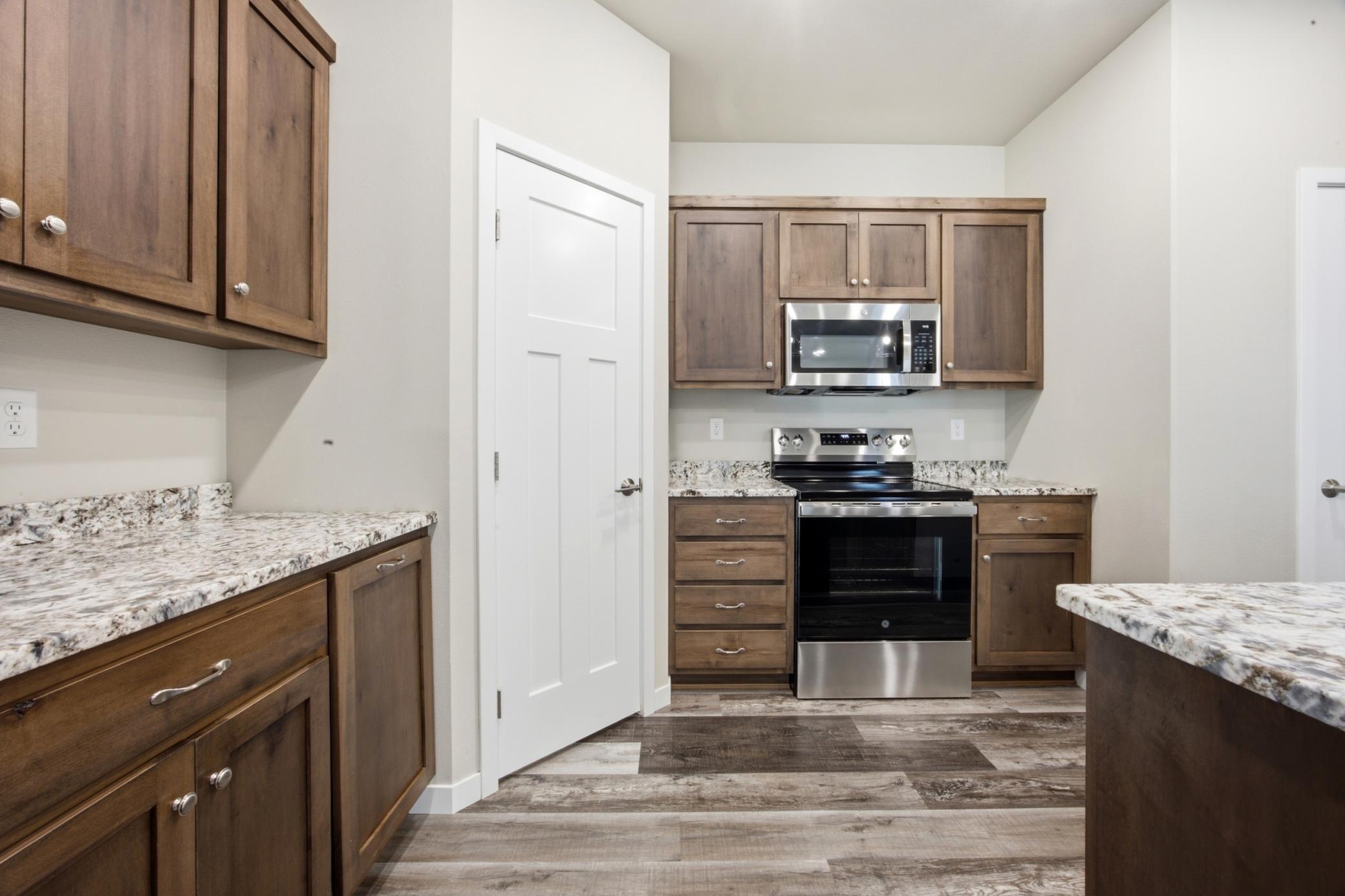 6021 78th Avenue S, Horace ND 58047 - Photo 5 of 23