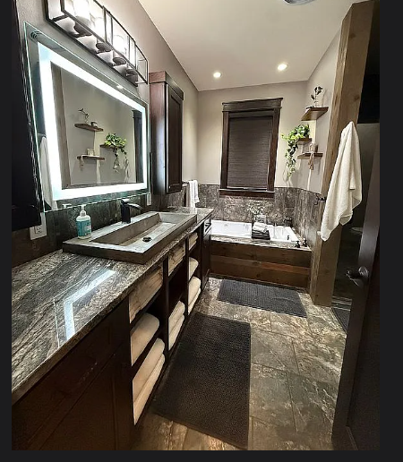 2015 single family home for sale at 19531 S Sherman Shores Lane in Audubon, MN — 4 bed, 4 bath (photo 7 of 11)