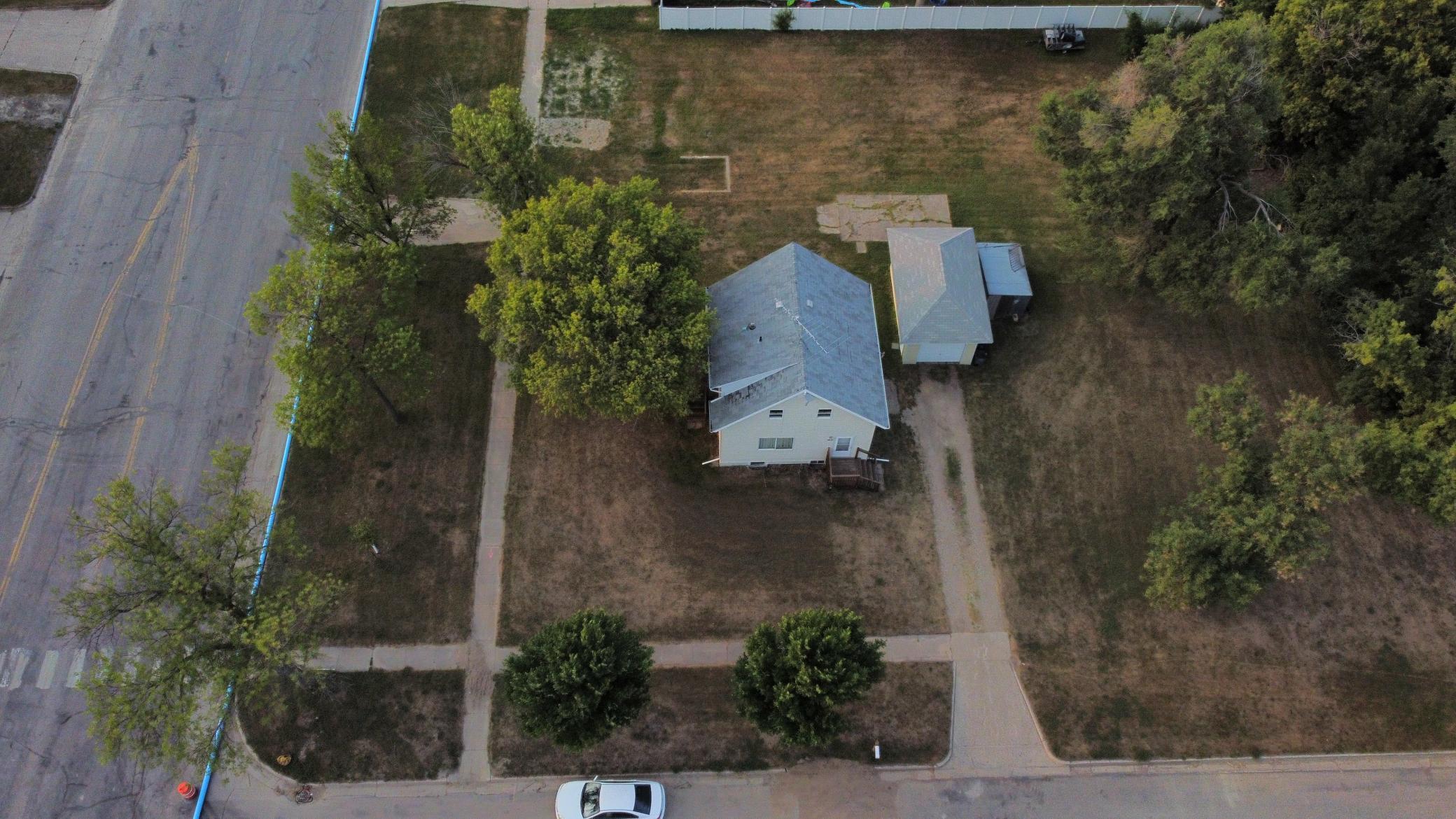 1706 N 4th Avenue, Moorhead MN 56560 - Photo 2 of 23