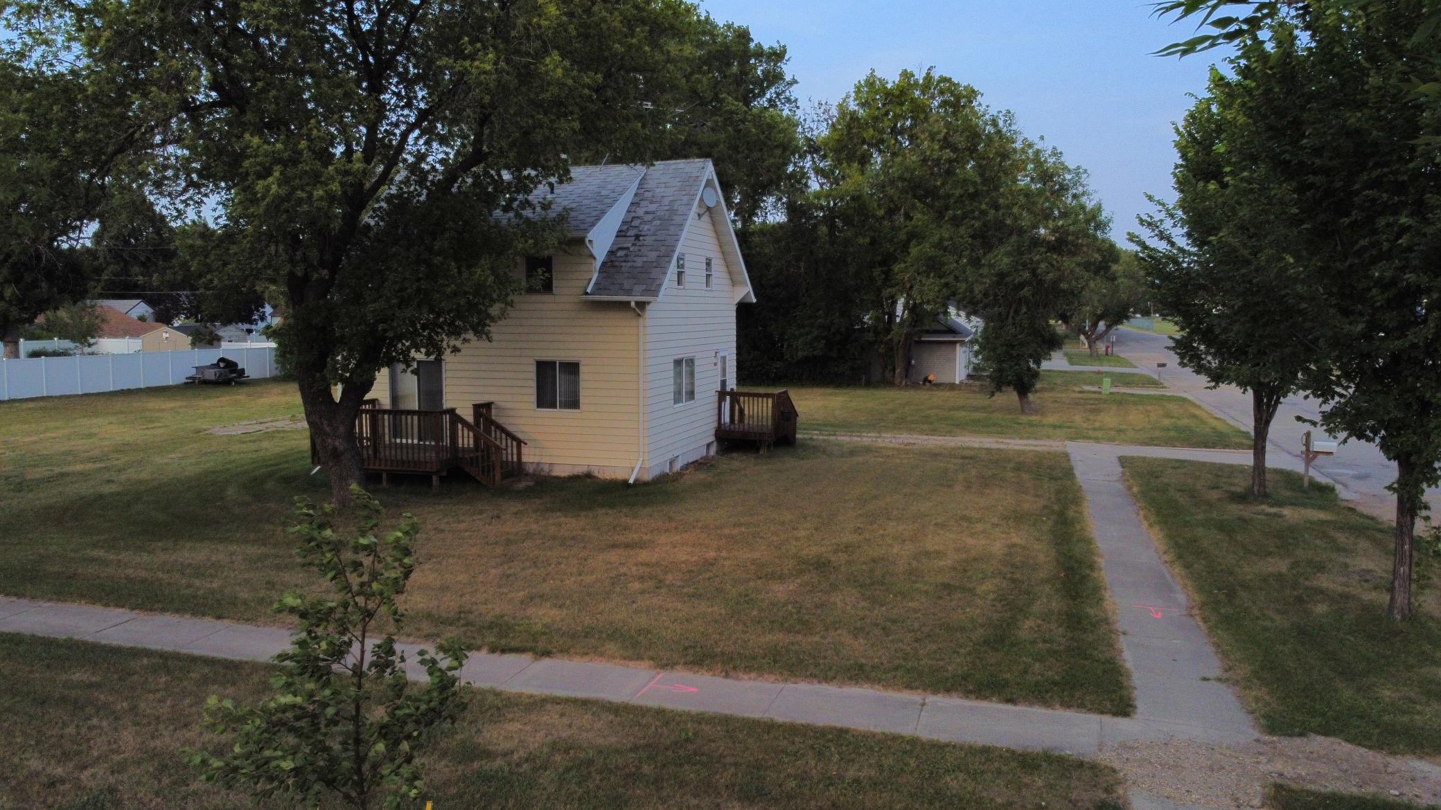 1706 N 4th Avenue, Moorhead MN 56560 - Photo 14 of 23