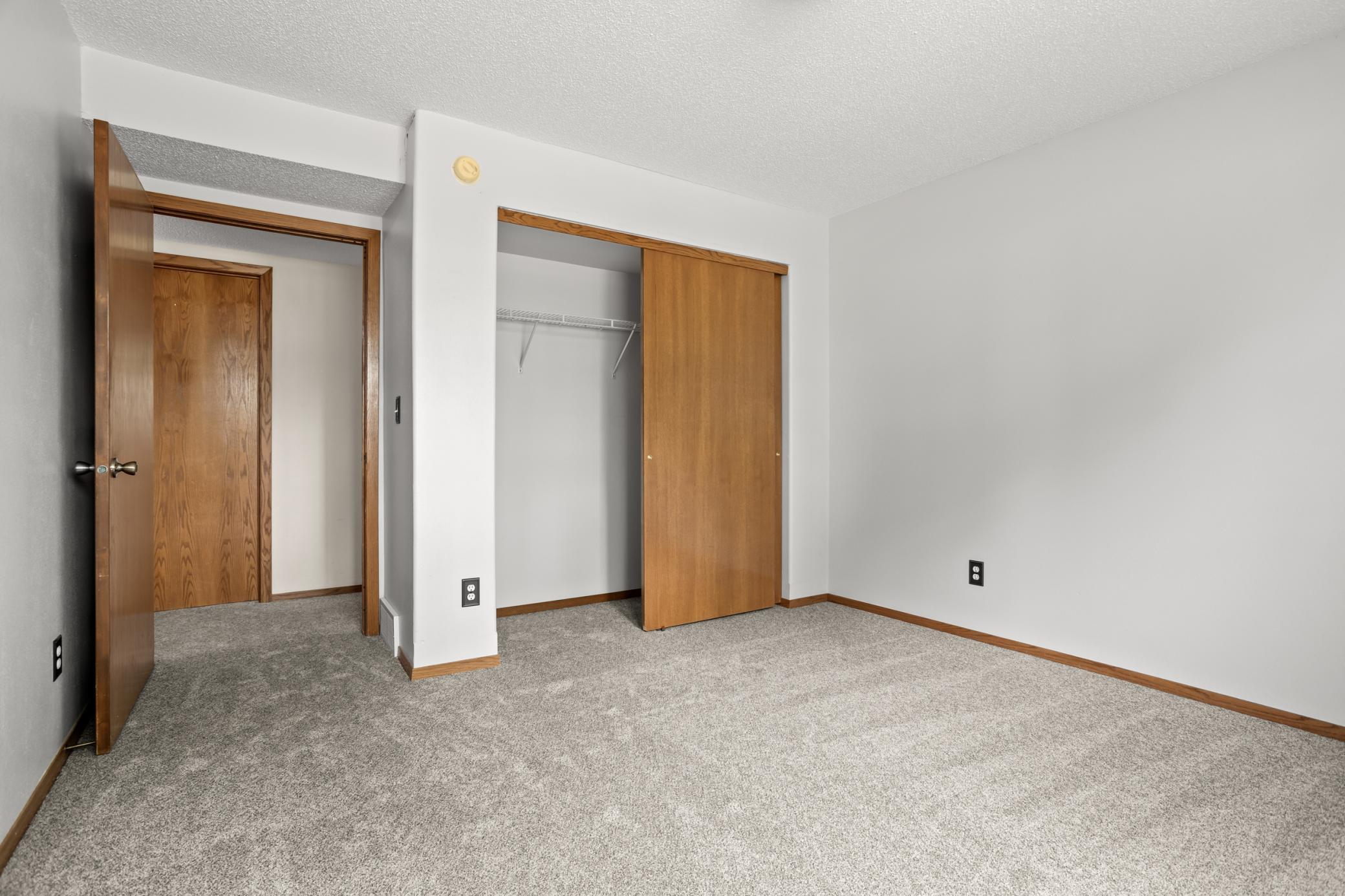 1860 Huntington Lane, West Fargo ND 58078 - Photo 34 of 49