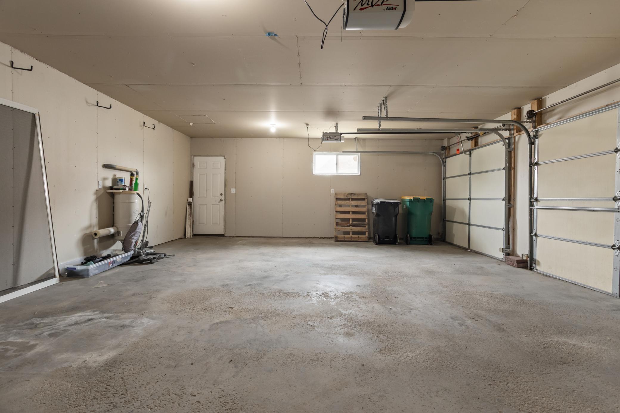 1860 Huntington Lane, West Fargo ND 58078 - Photo 41 of 49