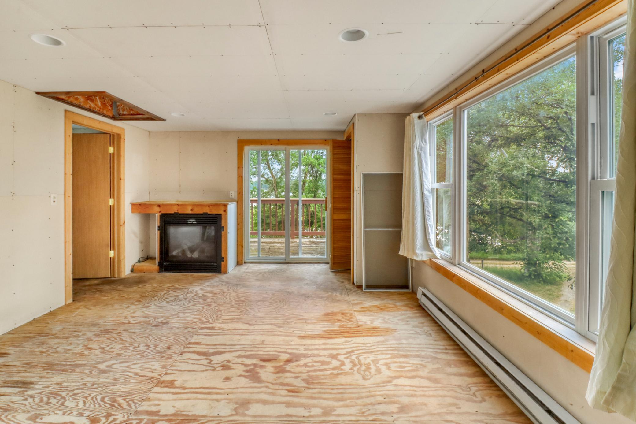 1975 single family home for sale at 32898 Priebs Park Drive in Vergas, MN — 1 bed, 2 bath (photo 28 of 48)