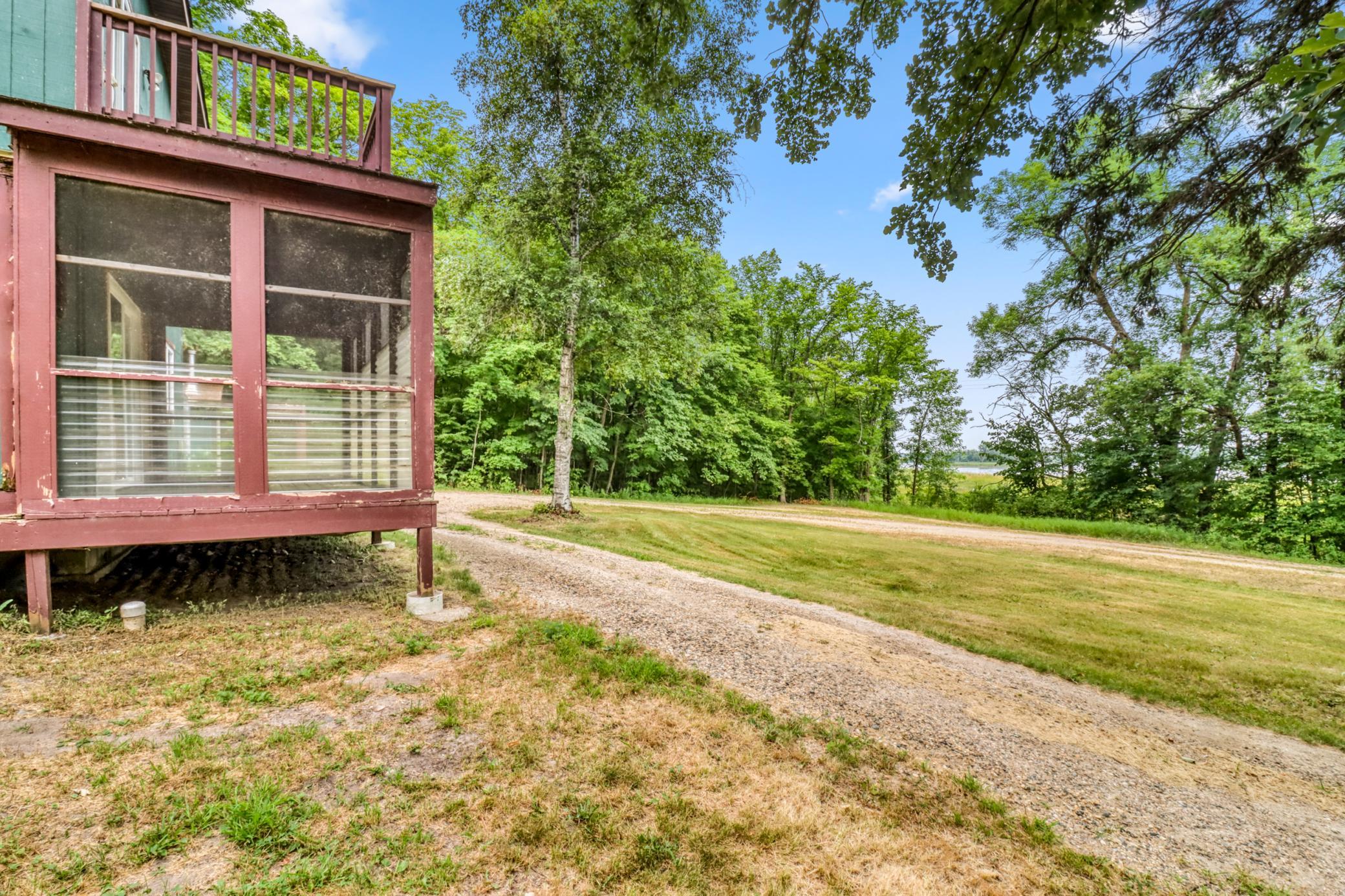 1975 single family home for sale at 32898 Priebs Park Drive in Vergas, MN — 1 bed, 2 bath (photo 6 of 48)