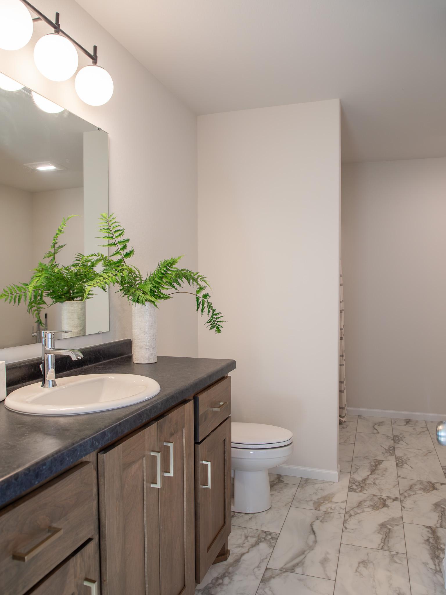311 Lionheart Drive, Horace ND 58047 - Photo 17 of 27