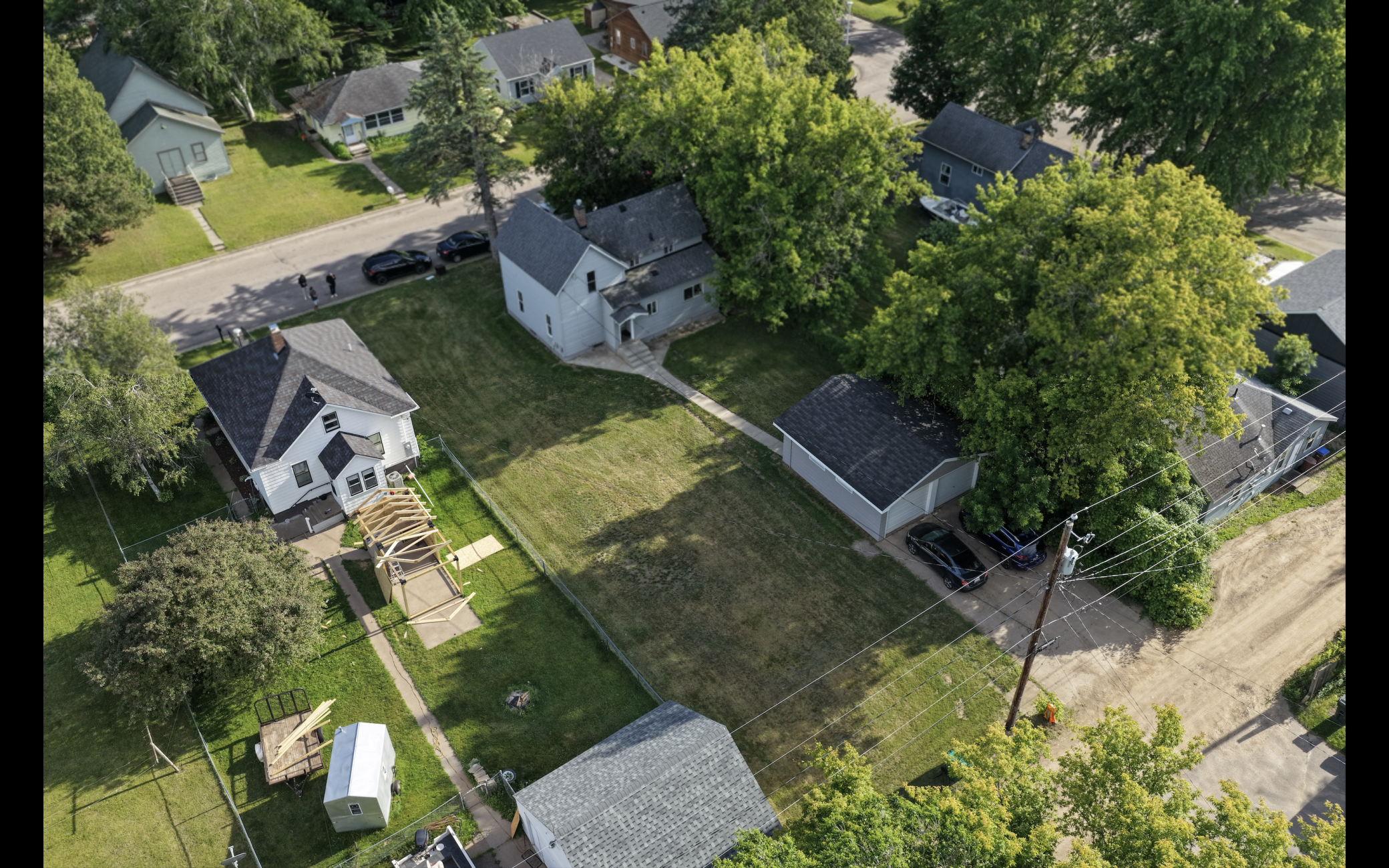 1900 duplex for sale at 1209 Quince Street in Brainerd, MN — 2 bed, 2 bath (photo 27 of 28)