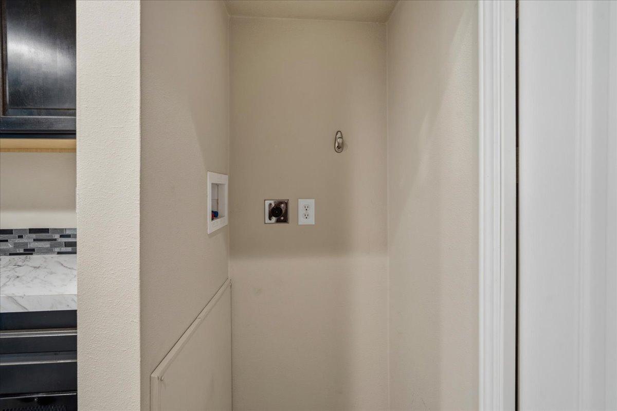 2018 single family home for sale at 21653-21657 Finch Loop in Osakis, MN — 2 bed, 1 bath (photo 14 of 29)