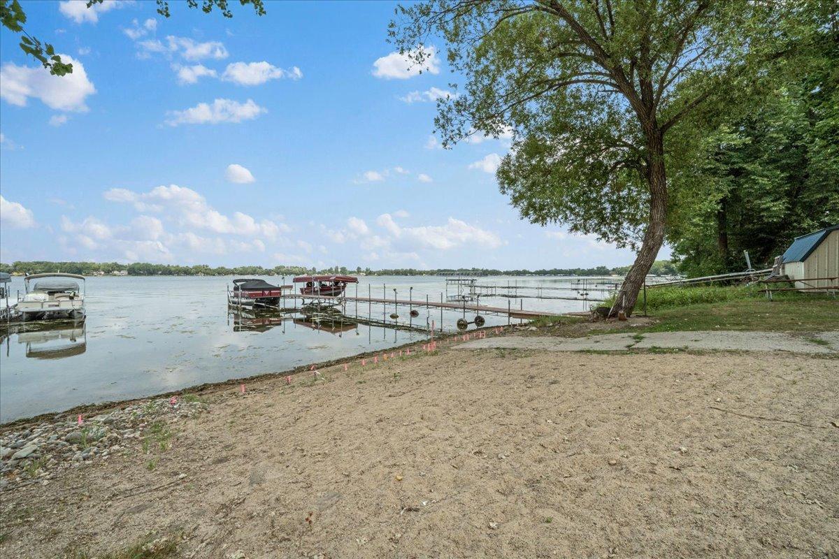 2018 single family home for sale at 21653-21657 Finch Loop in Osakis, MN — 2 bed, 1 bath (photo 21 of 29)