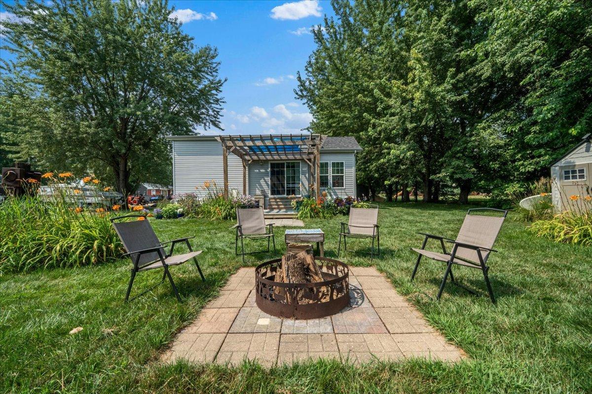 2018 single family home for sale at 21653-21657 Finch Loop in Osakis, MN — 2 bed, 1 bath (photo 4 of 29)
