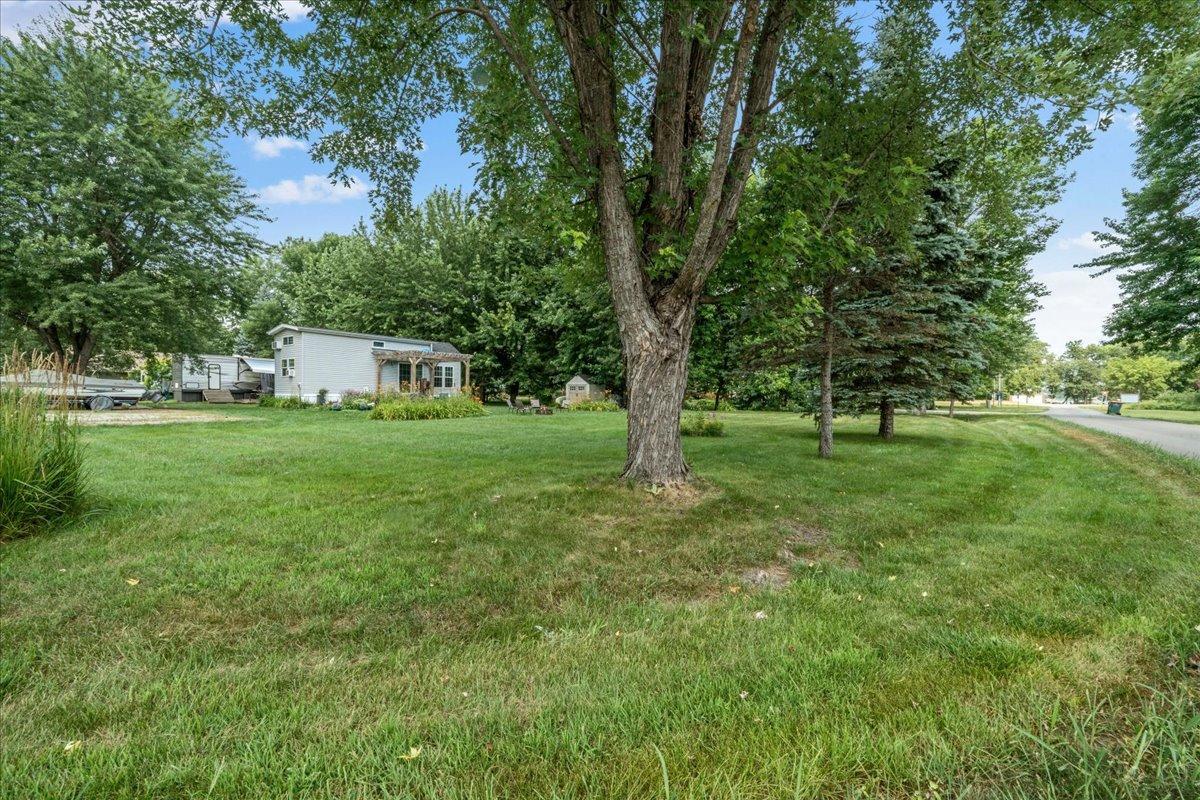 2018 single family home for sale at 21653-21657 Finch Loop in Osakis, MN — 2 bed, 1 bath (photo 5 of 29)