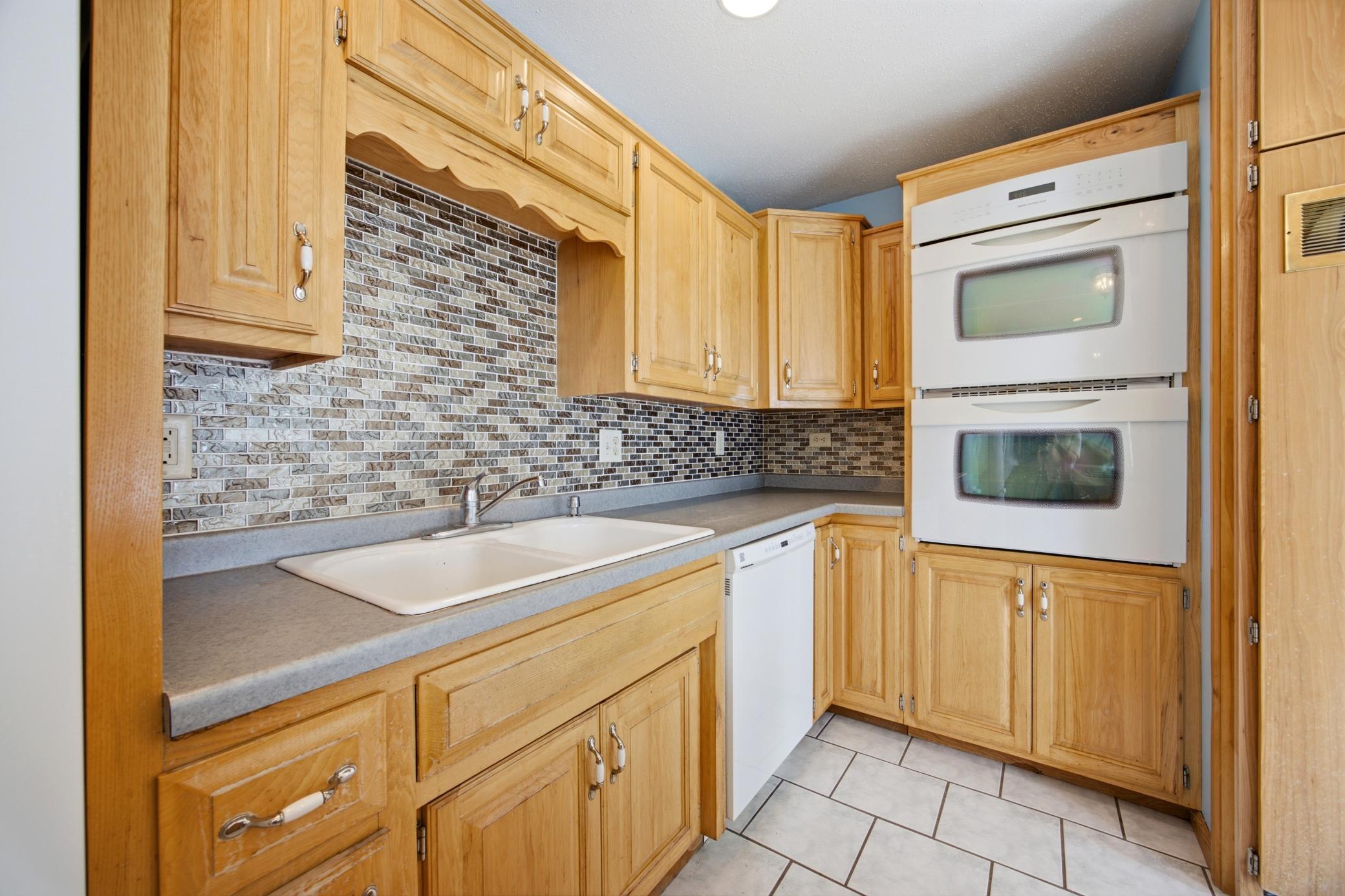 13569 Rossman Erickson Road, Lake Park MN 56554 - Photo 7 of 30