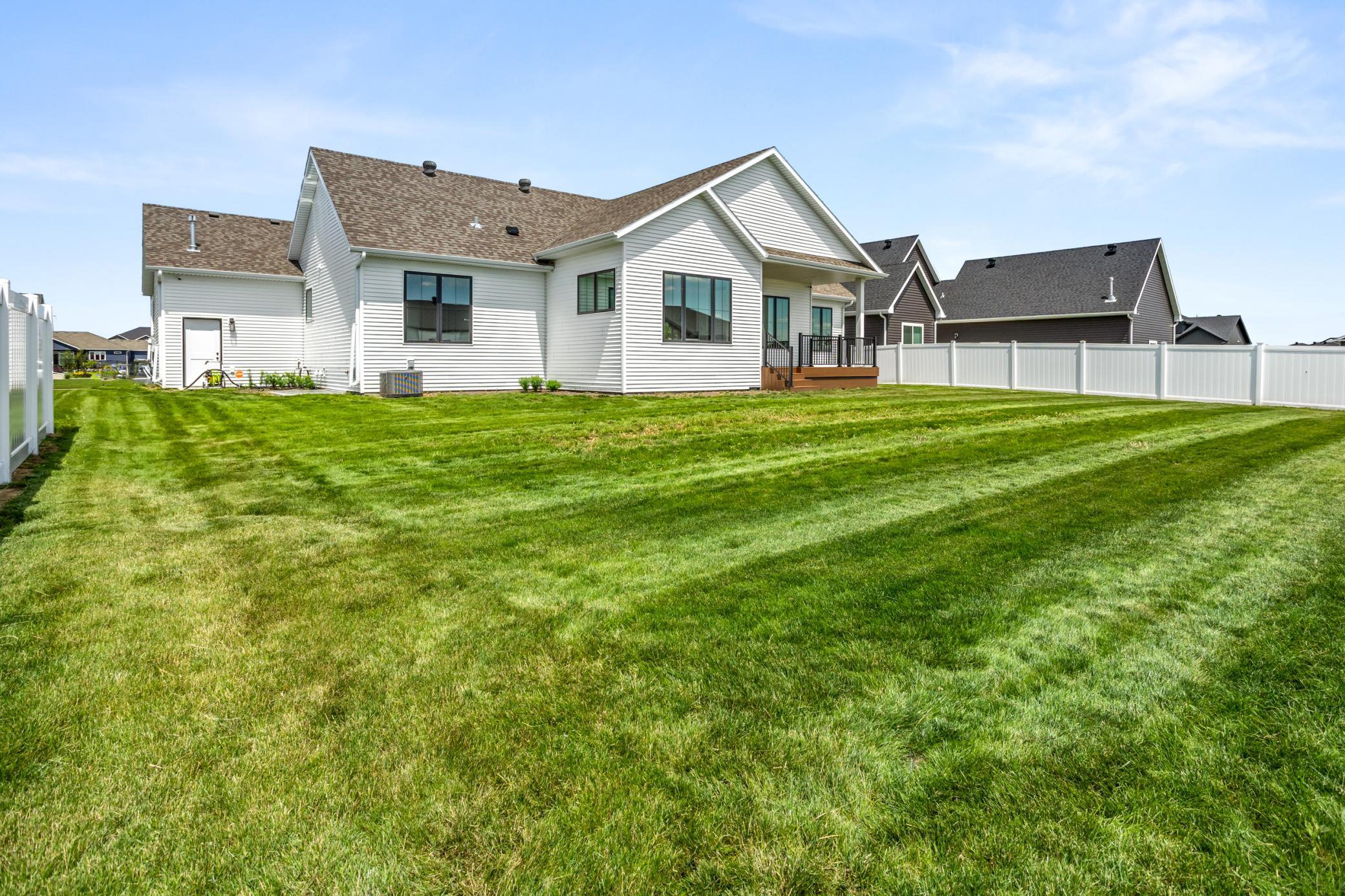 4234 Bristlecone Loop S, Fargo ND 58104 - Photo 4 of 61