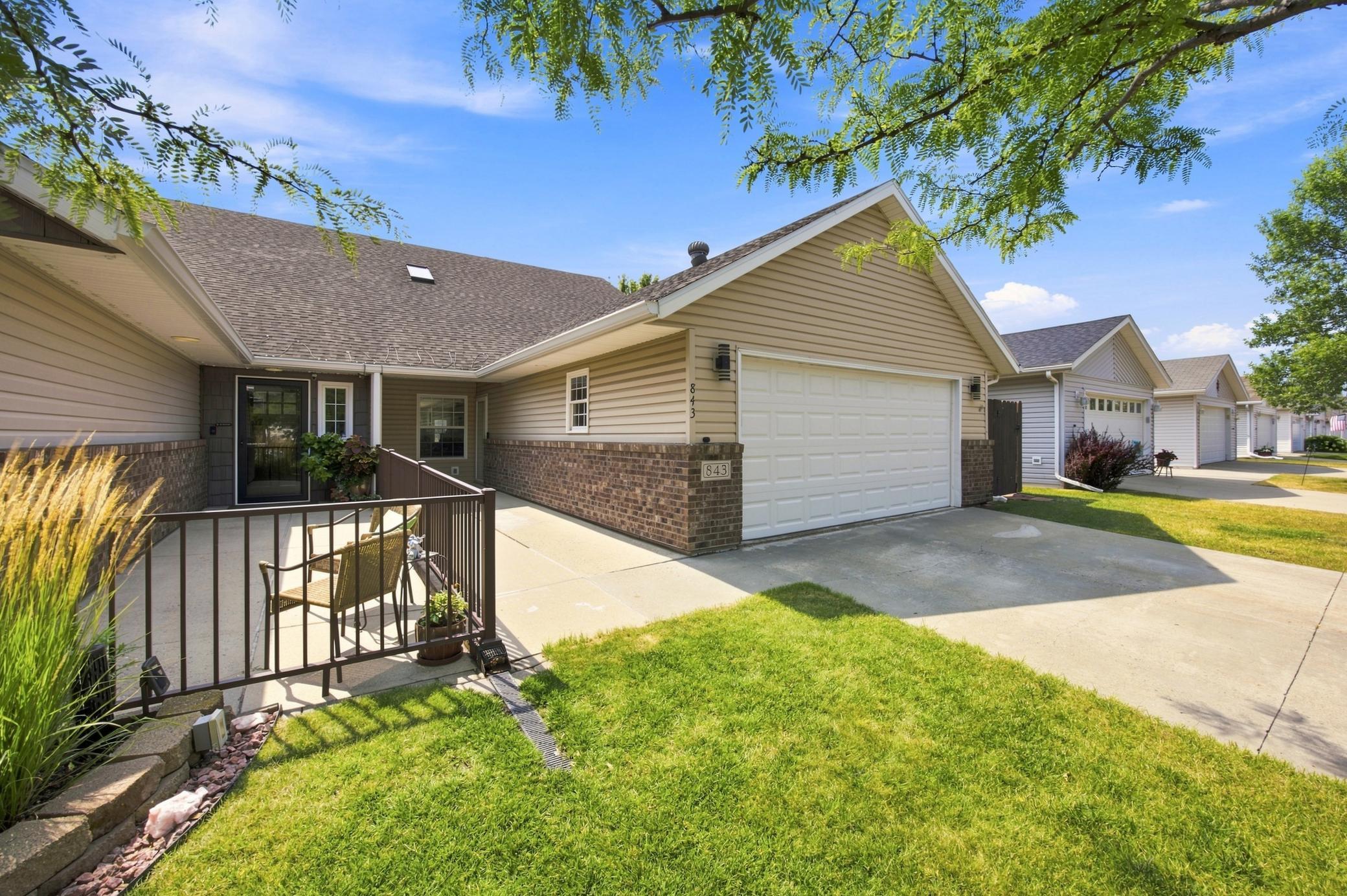 843 12 1/2 Avenue W, West Fargo ND 58078 - Photo 2 of 24