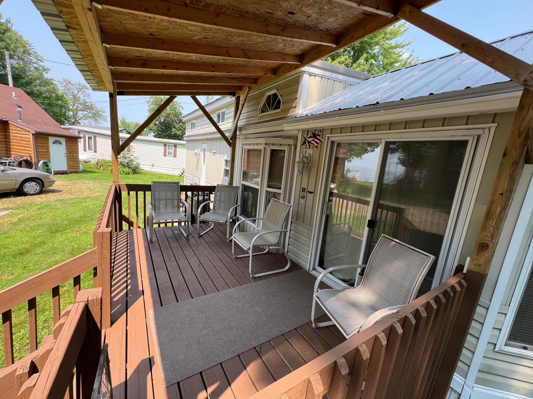 2002 home for sale at 20429 326th St, Unit #9 in Isle, MN — 1 bed, 1 bath (photo 9 of 25)