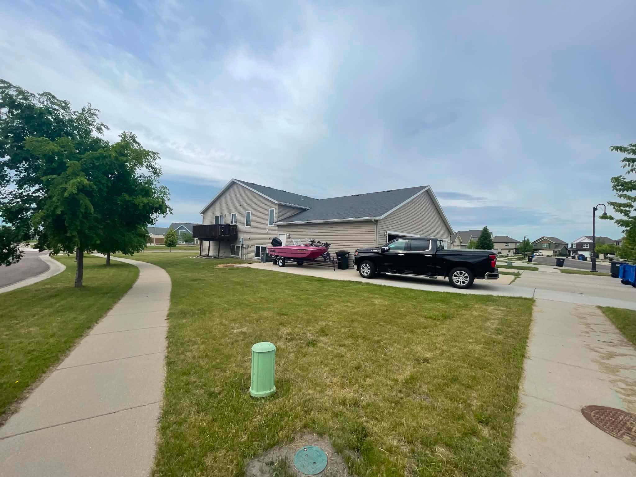 5509 44th Avenue S, Fargo ND 58104 - Photo 2 of 31
