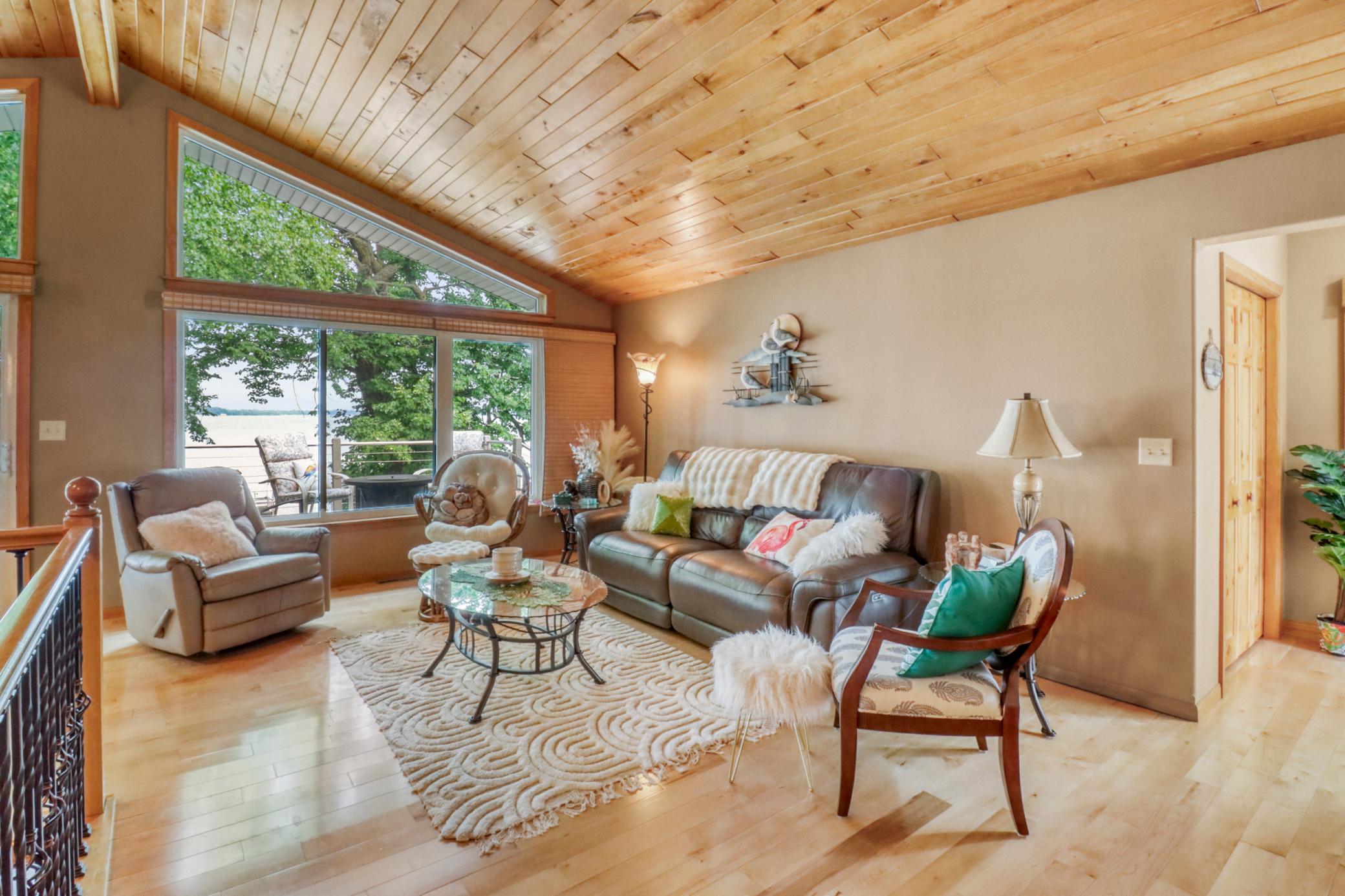 672 S Shore Drive, Detroit Lakes MN 56501 - Photo 6 of 66