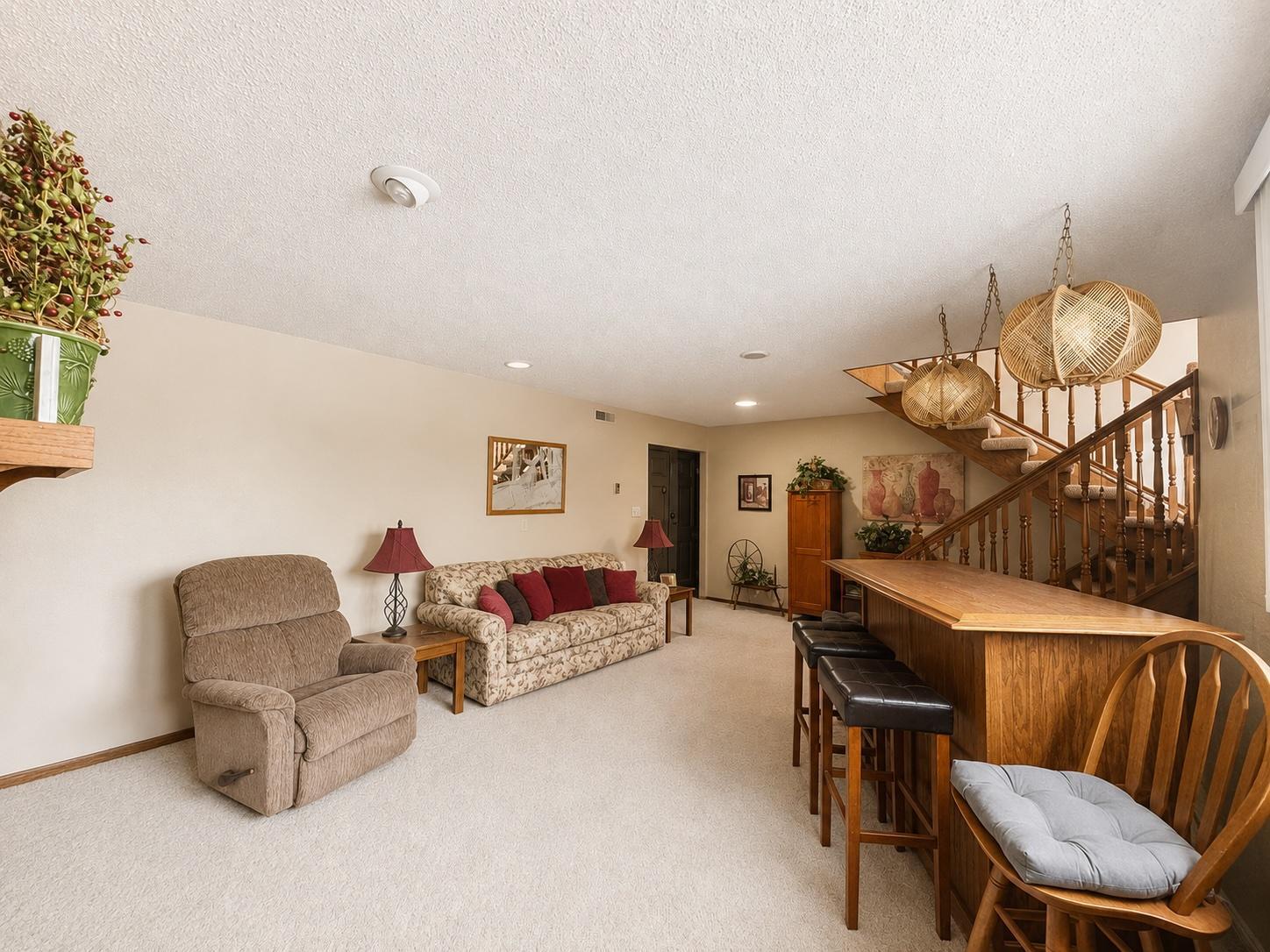 325 2nd Street NW, Hillsboro ND 58045 - Photo 15 of 22